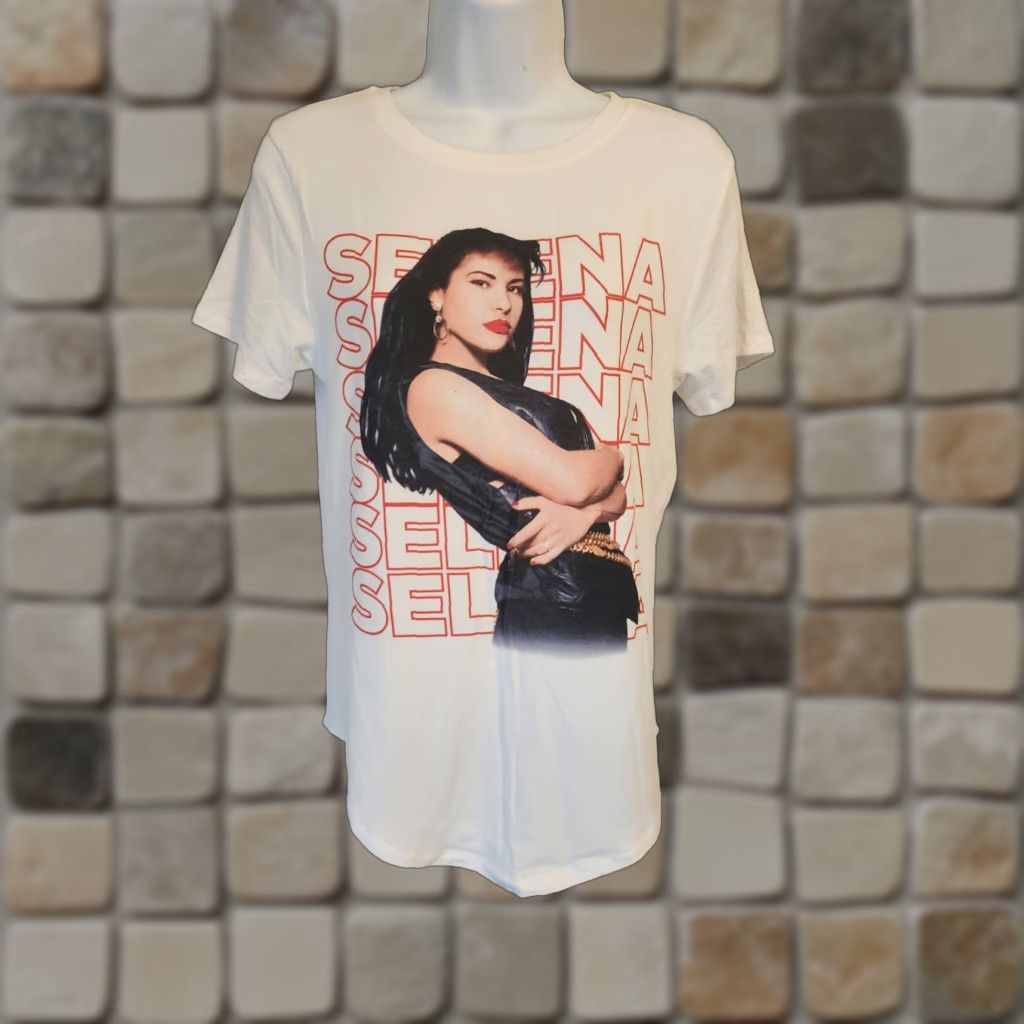 Vintage VINTAGE? No. Selena Shirt Womens Medium White Crew Neck Short Sleeve Band Logo T-Shirt Size M / US 6-8 / IT 42-44 - 1 Thumbnail