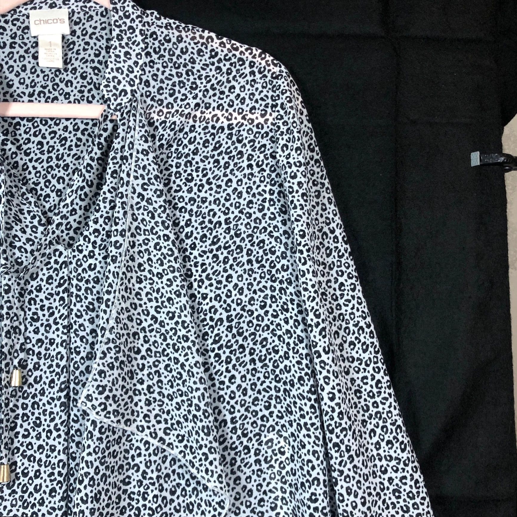 Vintage Chicos Womens Blouse Black Leopard Print Waterfall Front Long Sleeve M Shirt Womens Size M / US 6-8 / IT 42-44 - 5 Thumbnail