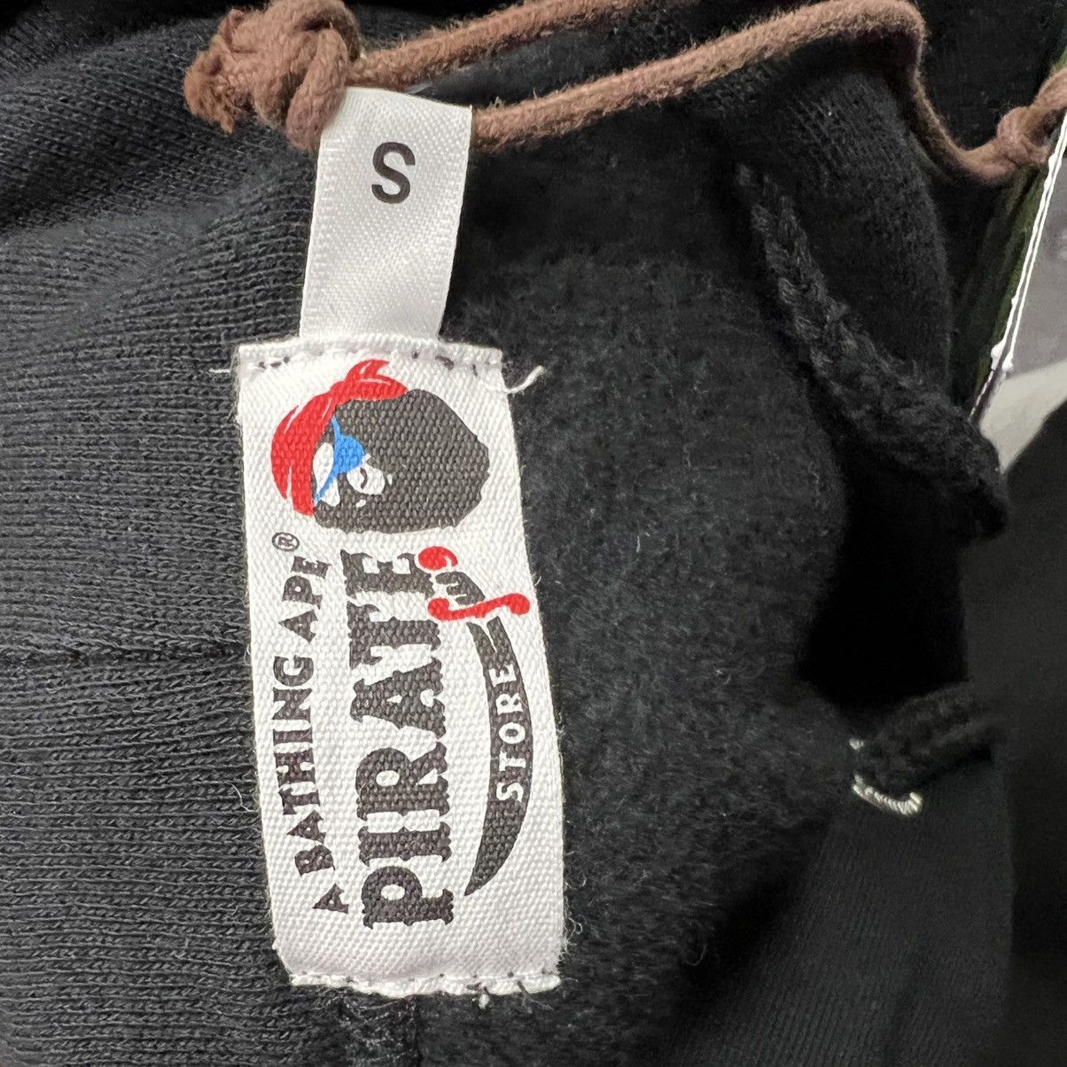 Bape Bape APE Crossbone Pullover Hoodie Black Size US S / EU 44-46 / 1 - 5 Thumbnail