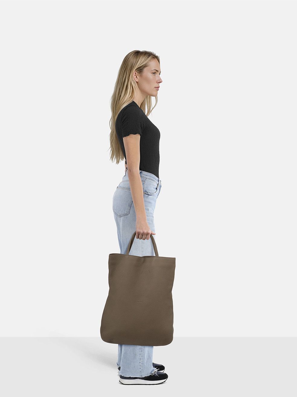 The Row Brown Leather Everett Tote Bag Size ONE SIZE - 1 Thumbnail