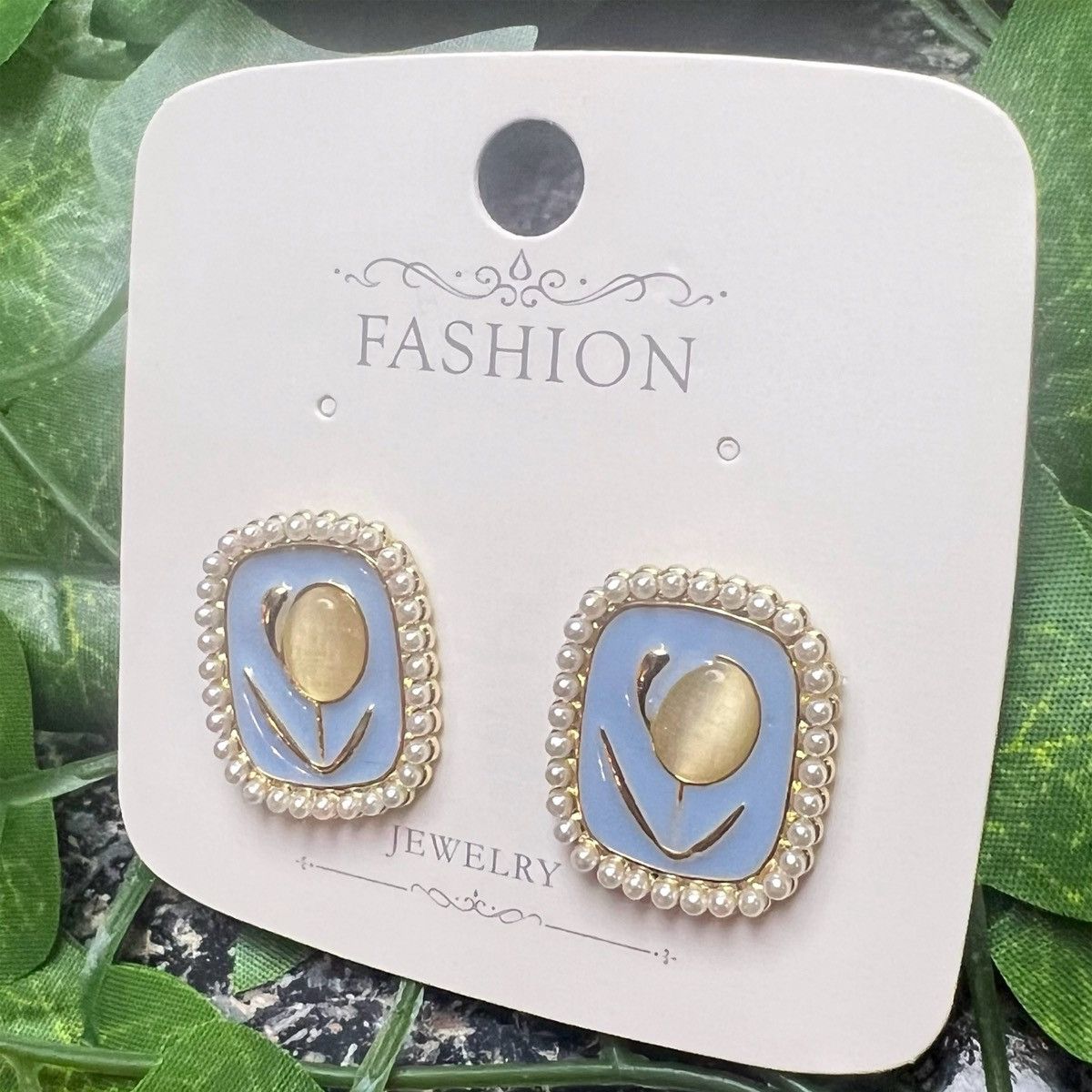 Other New Light Blue Vintage Tulip Flower Pearl Stud Drop Earrings Size ONE SIZE - 2 Thumbnail