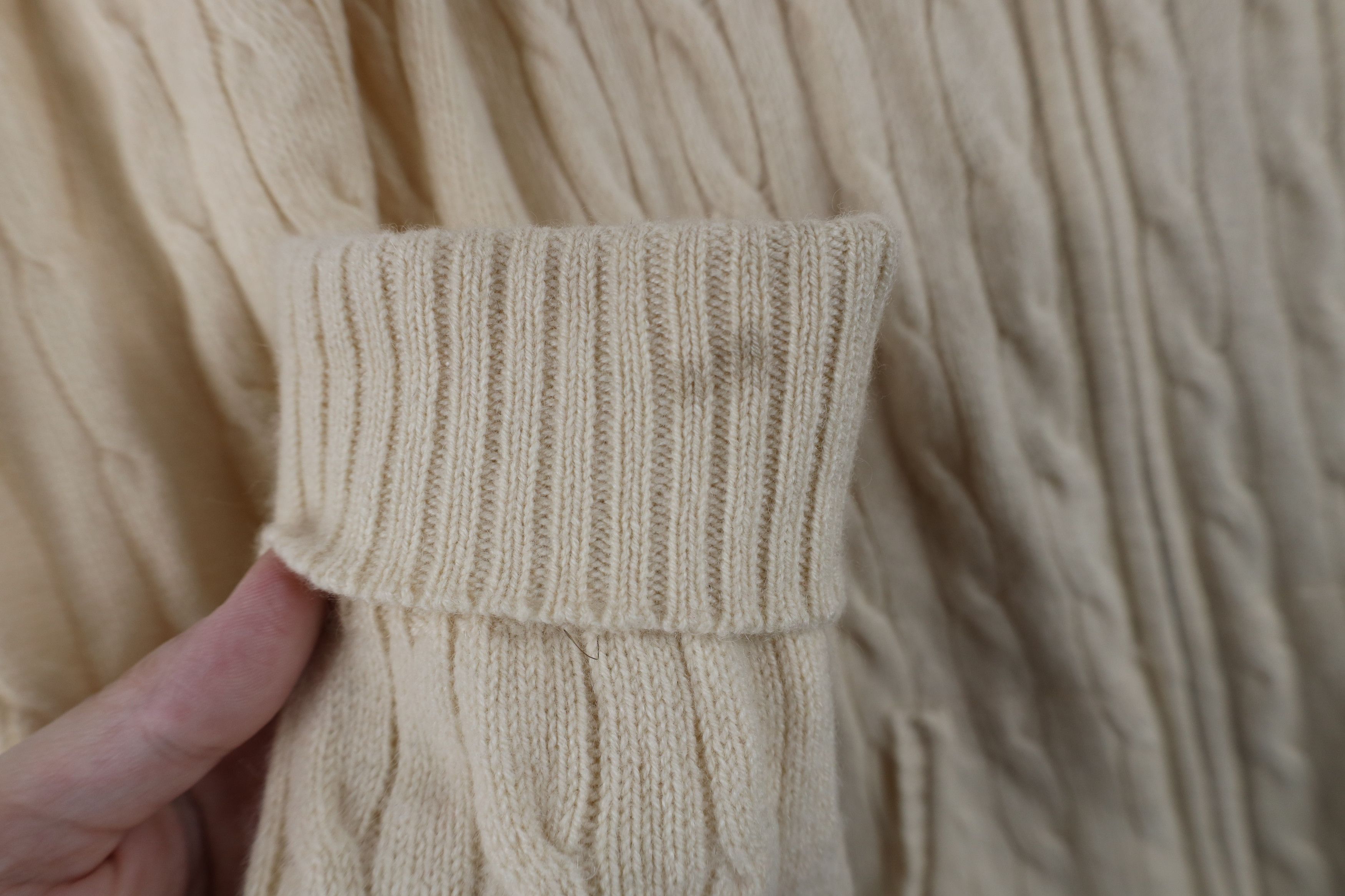 Vintage Vintage Y2K Saks Fifth Avenue Cashmere Cable Zip Sweater Size L / US 10 / IT 46 - 4 Thumbnail