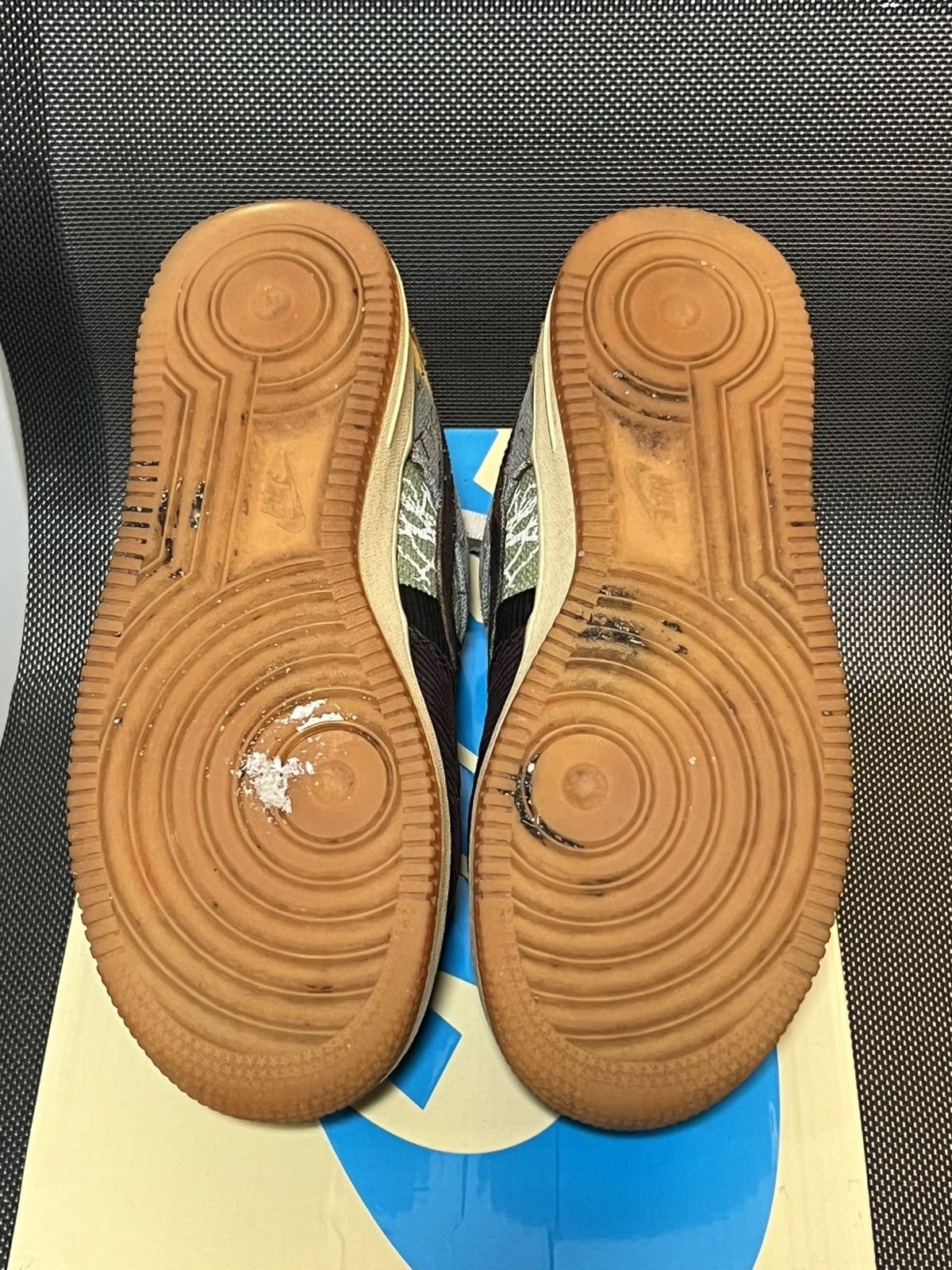 Nike × Travis Scott Nike Air Force 1 x Travis Scott Size US 5 / EU 37 - 5 Thumbnail