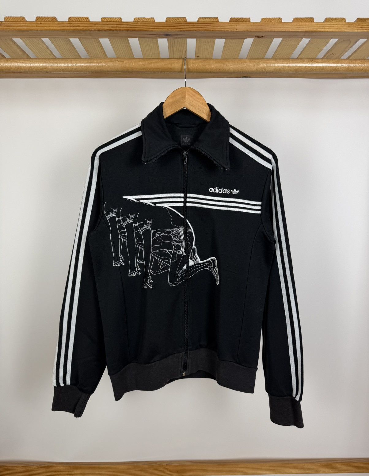 Adidas Adidas Originals Rare Europa Track Top Limited Jacket Size US S / EU 44-46 / 1 - 1 Thumbnail