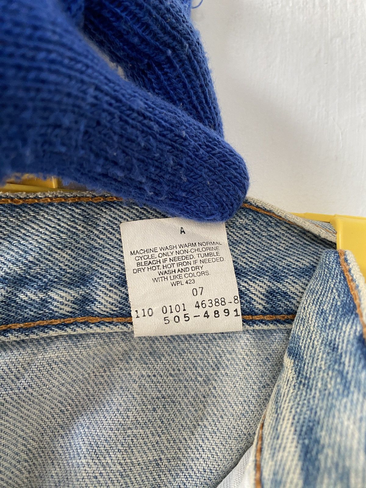 Levi's Vintage 90’s Levi’s 505 Distressed Denim Size US 32 / EU 48 - 19 Thumbnail