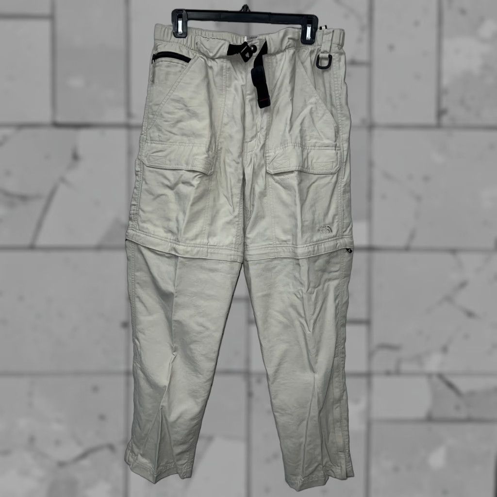 The North Face The North Face Beige Hiking Convertible Pants Mens 30x31 Size M Regular Inseam 31 Beige Chino Convertible Pants Mens The North Face Size US 30 / EU 46 - 1 Thumbnail