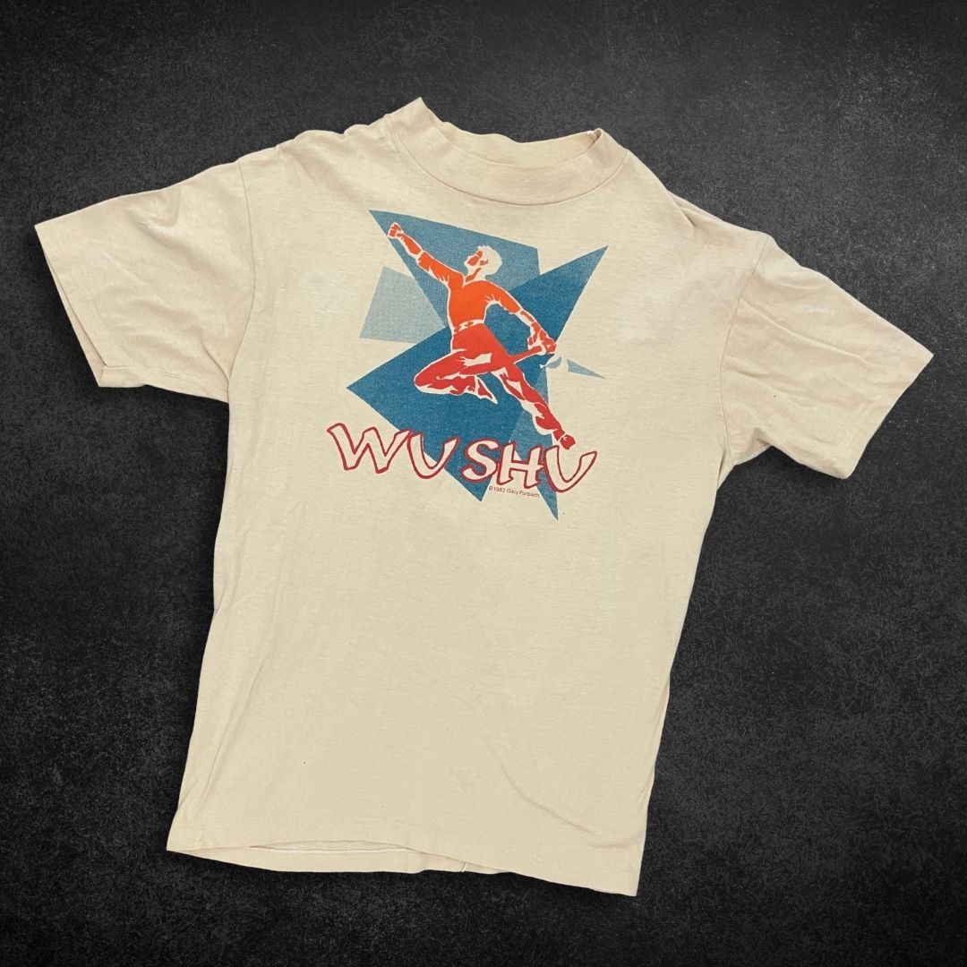 Hanes Vintage Wushu Martial Arts Graphic T-Shirt – Made USA Size L Size US L / EU 52-54 / 3 - 1 Thumbnail