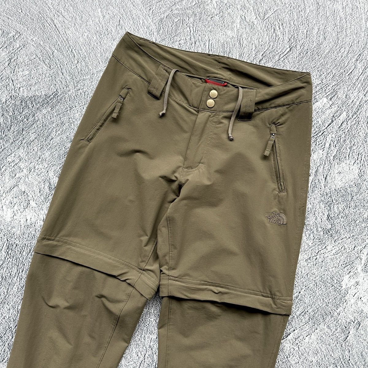 The North Face Women’s The North Face Convertible Trekking Pants FlashDry Size 27" / US 4 / IT 40 - 6 Thumbnail