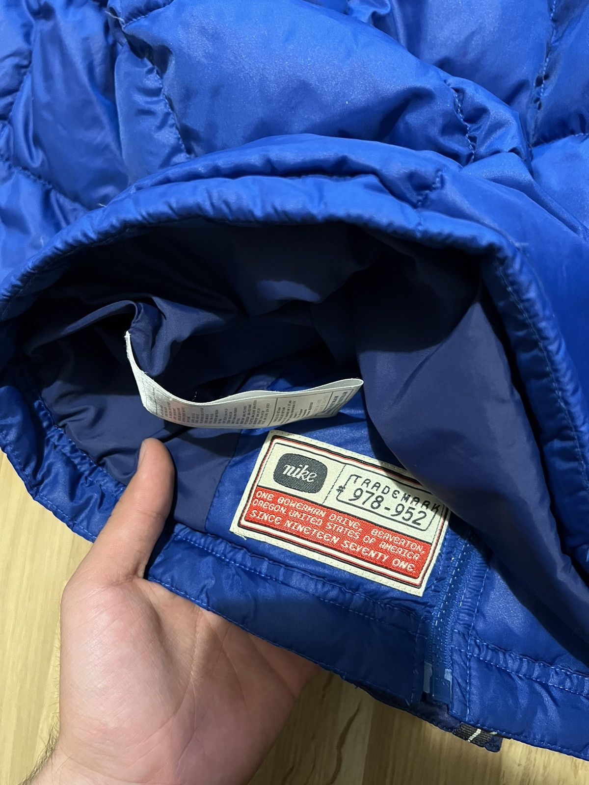 Nike × Vintage Nike vintage puffer jacket drill 90s hype y2k style Size US M / EU 48-50 / 2 - 12 Thumbnail