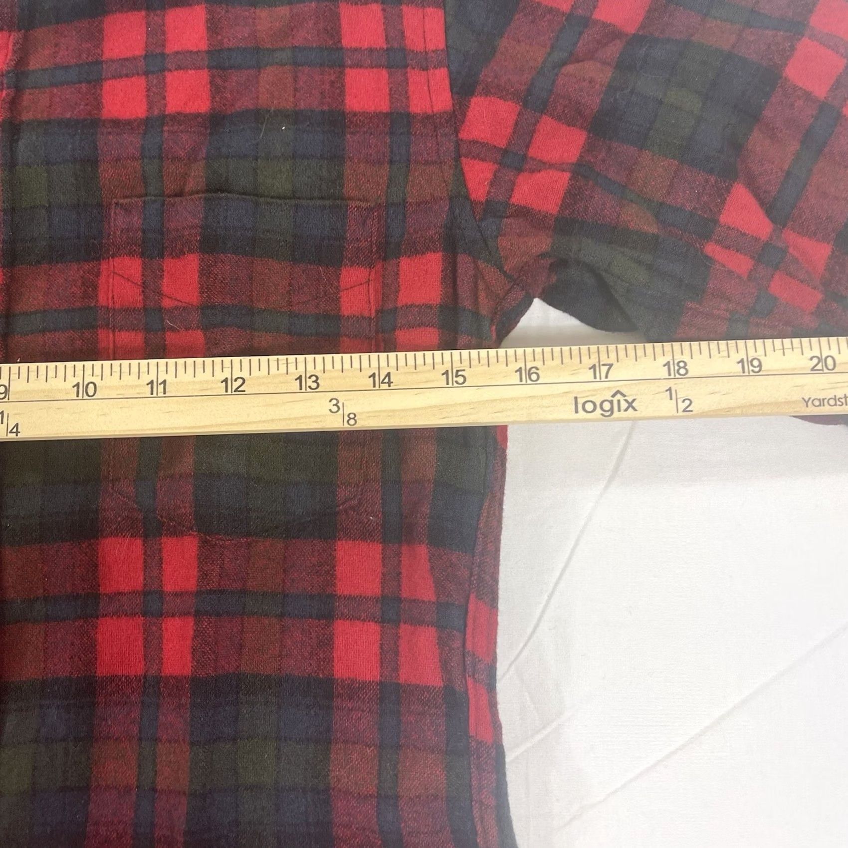 Pendleton VINTAGE Pendleton Shirt Men XS Wool Flannel Button-Up Red Green Plaid USA Size US S / EU 44-46 / 1 - 5 Thumbnail