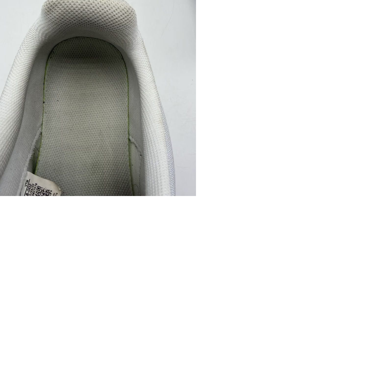 Nike Nike Air Max Pre-Day Sneakers Mens 10 White Solid 2021 2022 Casual Walking DQ4068-002 Size US 10 / EU 43 - 9 Thumbnail