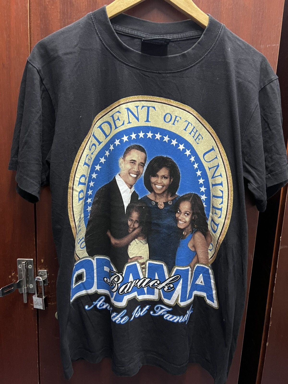 Designer × Vintage Barrack Obama Y2K T-Shirt Size US M / EU 48-50 / 2 - 1 Thumbnail