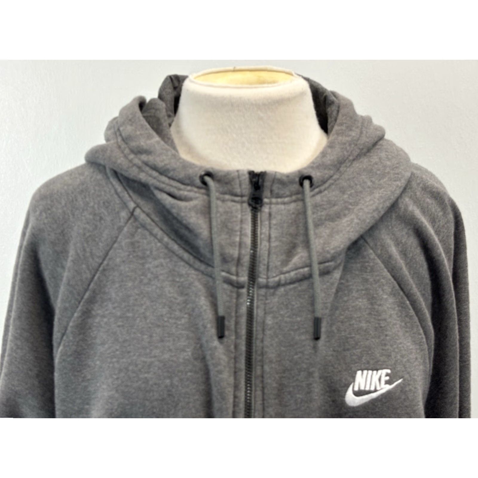 Nike Nike Sportswear Club Fleece Hoodie Sweatshirt Women’s 2X Plus Grey Full Zip Size XXL / US 16-18 / IT 52-54 - 5 Thumbnail