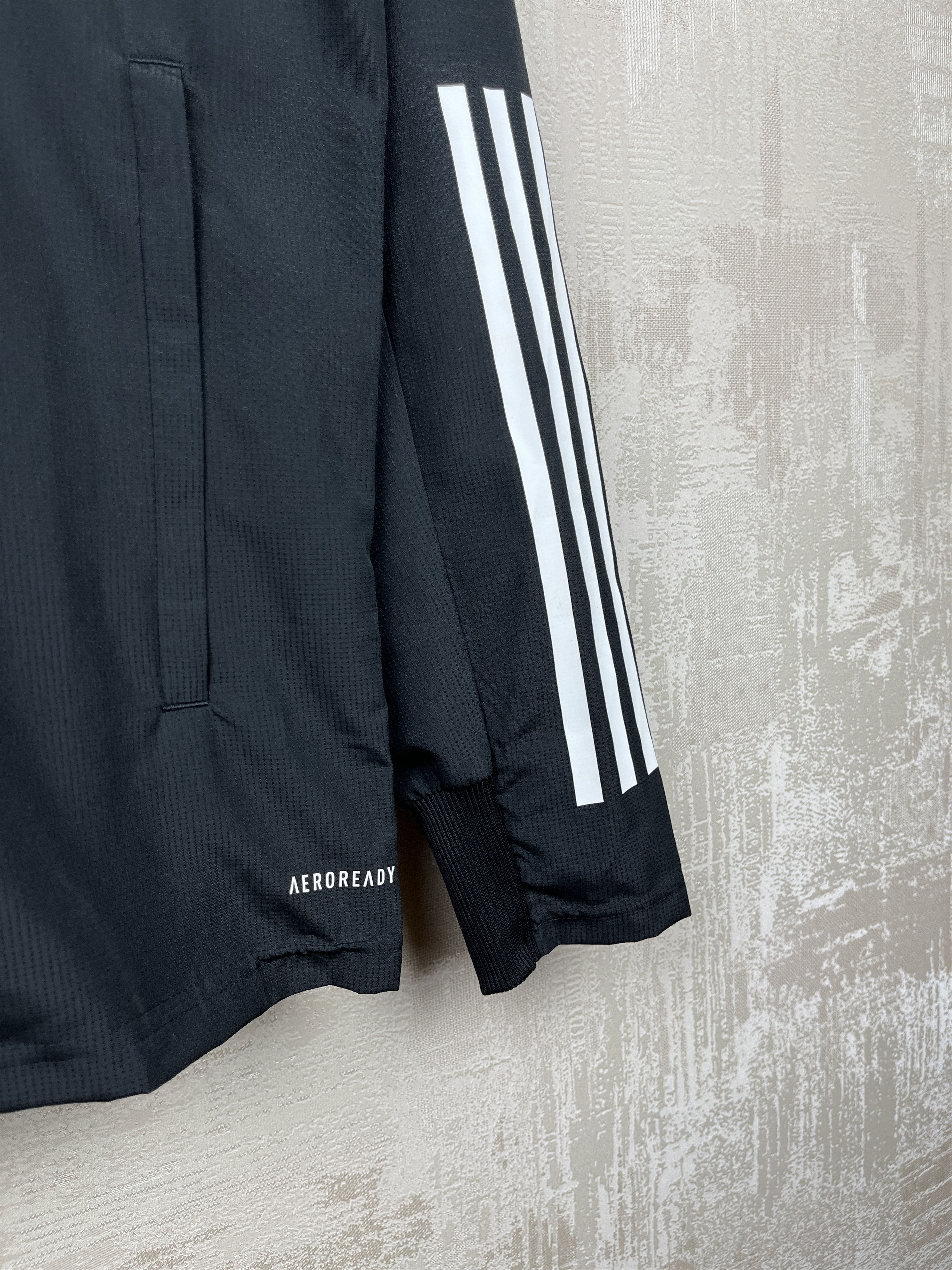 Adidas Arsenal 2020 2021 Adidas Soccer Light Track Jacket FQ6245 Size US S / EU 44-46 / 1 - 8 Thumbnail