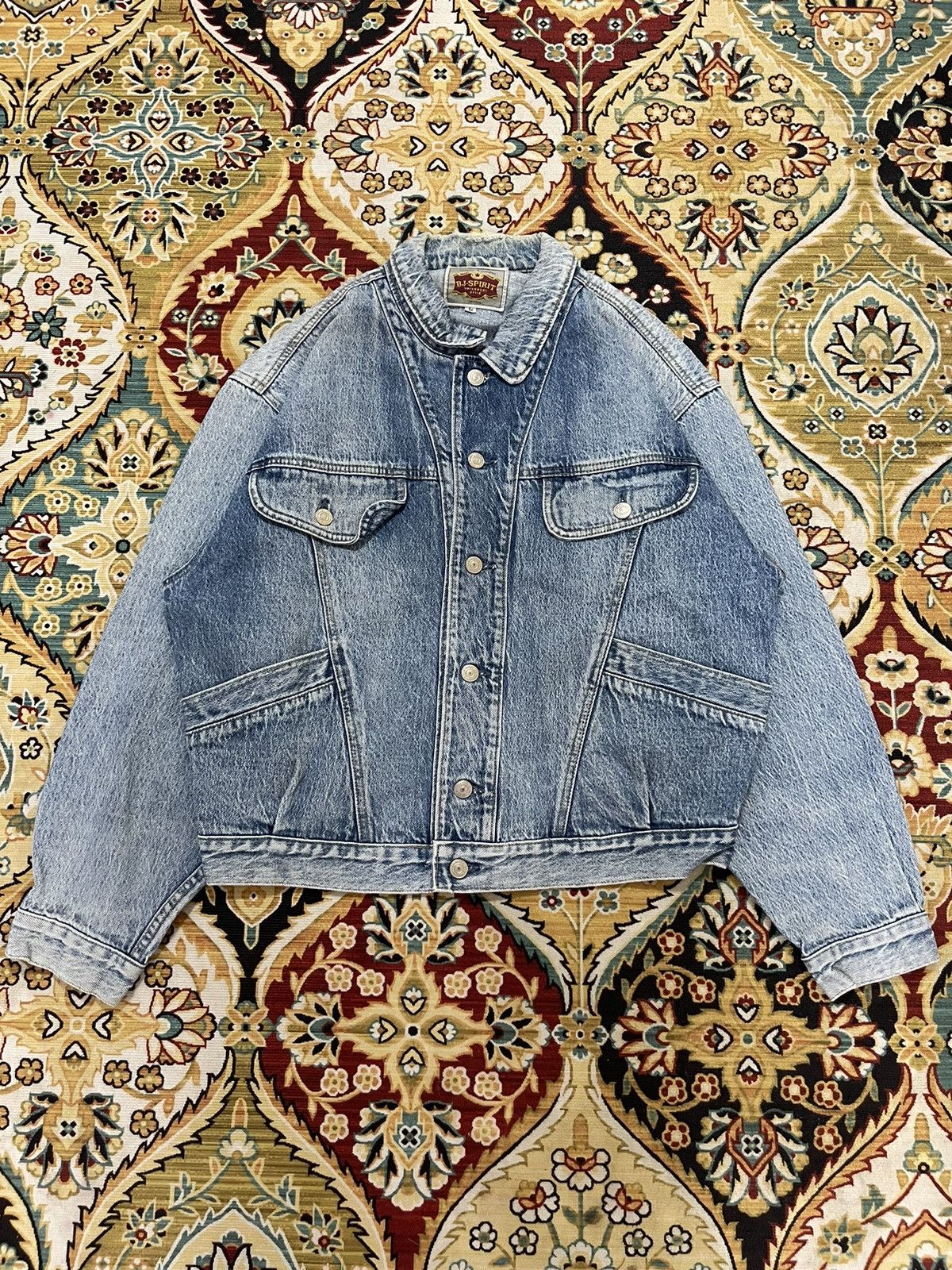 Vintage Bj Spirit Trucker Distressed Denim Vintage Jacket Size US M / EU 48-50 / 2 - 1 Thumbnail