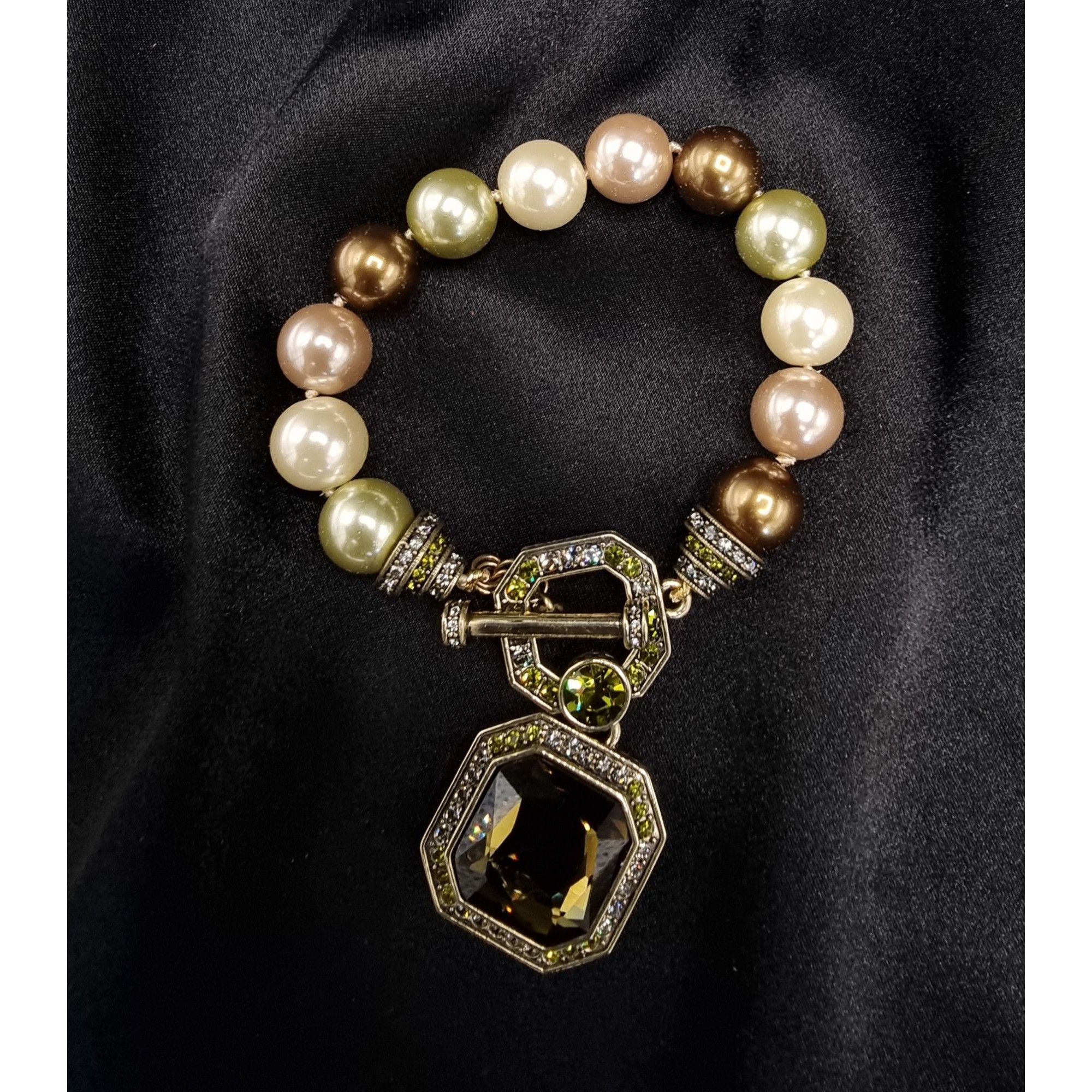 Vintage Heidi Daus Pearl-Like Beaded Bracelet With Smoky Stone & Cry Size ONE SIZE - 3 Thumbnail