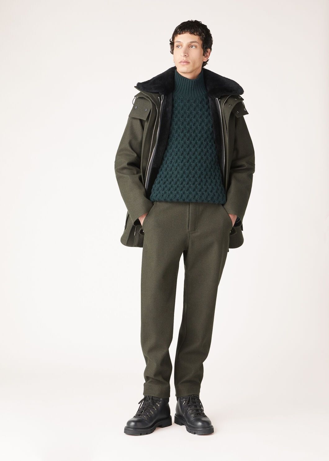 Loro Piana o1w1db10725 FAO5139 Vallé Polo Neck Sweater in Dark Green Size US S / EU 44-46 / 1 - 2 Thumbnail
