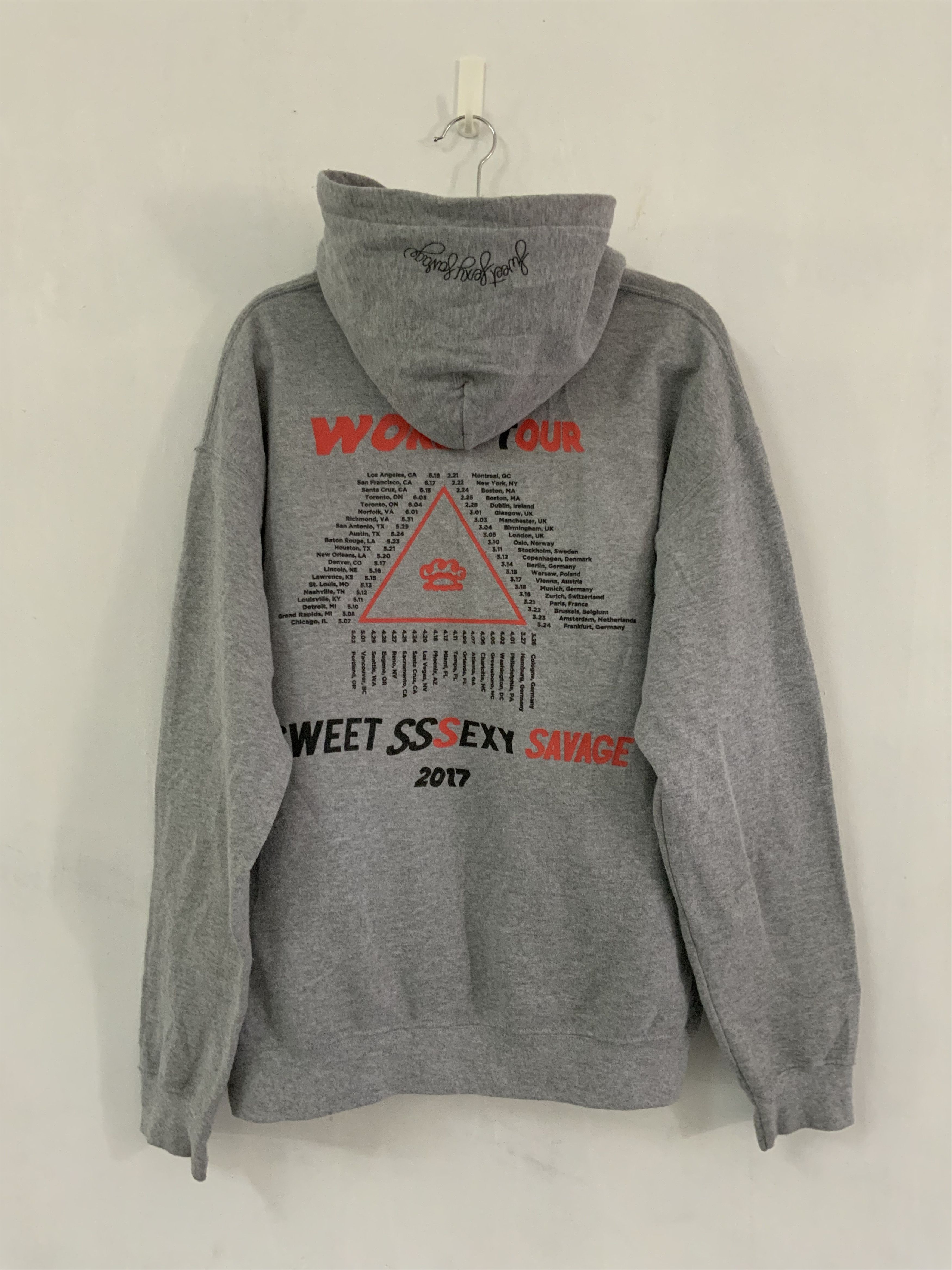 Sweet Sssexy Savage World Tour 2017 Hoodies