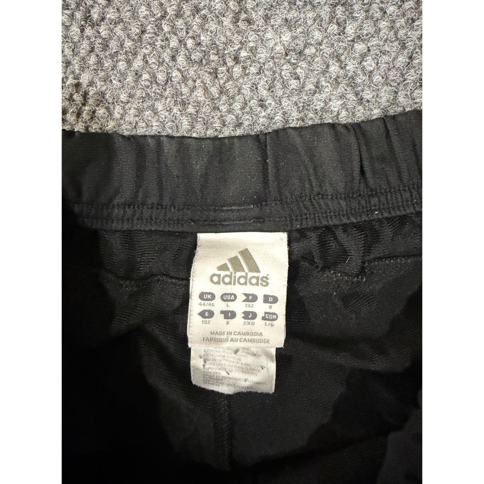 Adidas Adidas Track Pants Mens Large Black Three Stripes Trefoil Athletic Joggers L Black Size US 33 - 6 Thumbnail