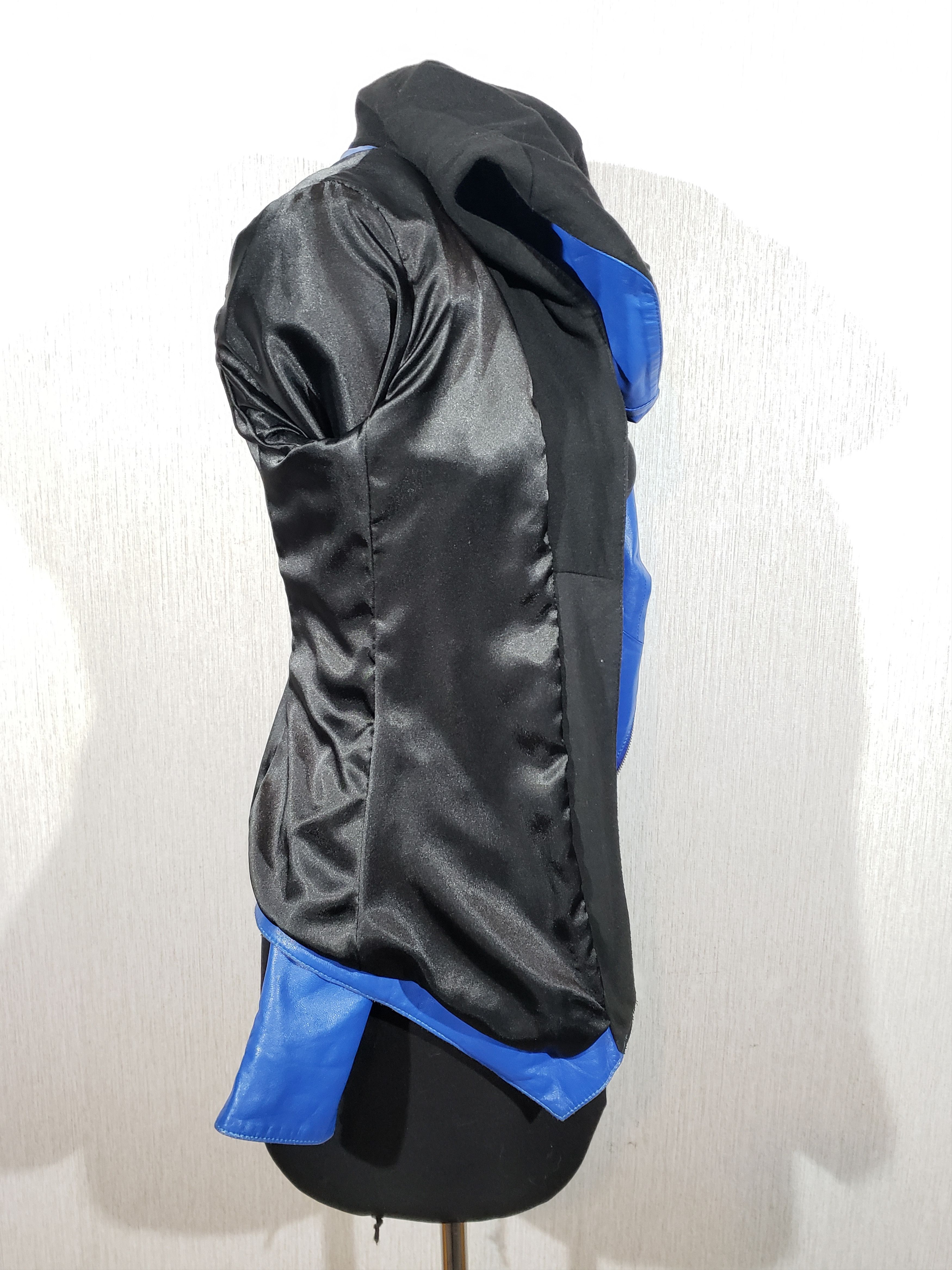 Other Stylish blue leather jacket for women with a hood. Size S / US 4 / IT 40 - 8 Thumbnail