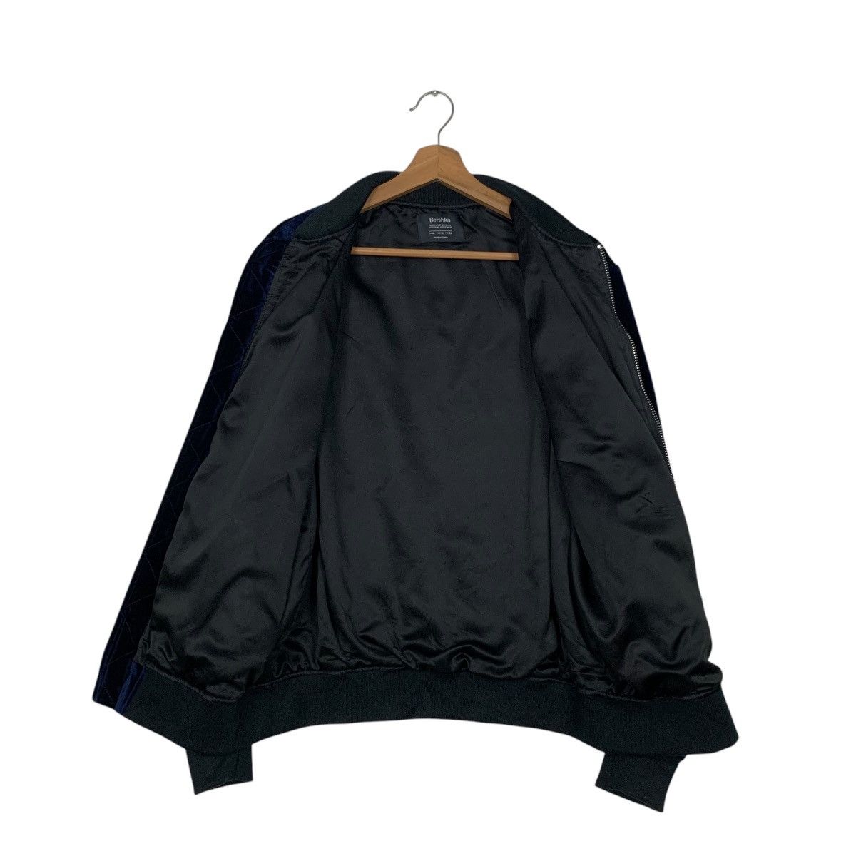 Bershka BERSHKA Dark Blue Velvet Bomber Jacket #2802-C126 Size US M / EU 48-50 / 2 - 10 Thumbnail