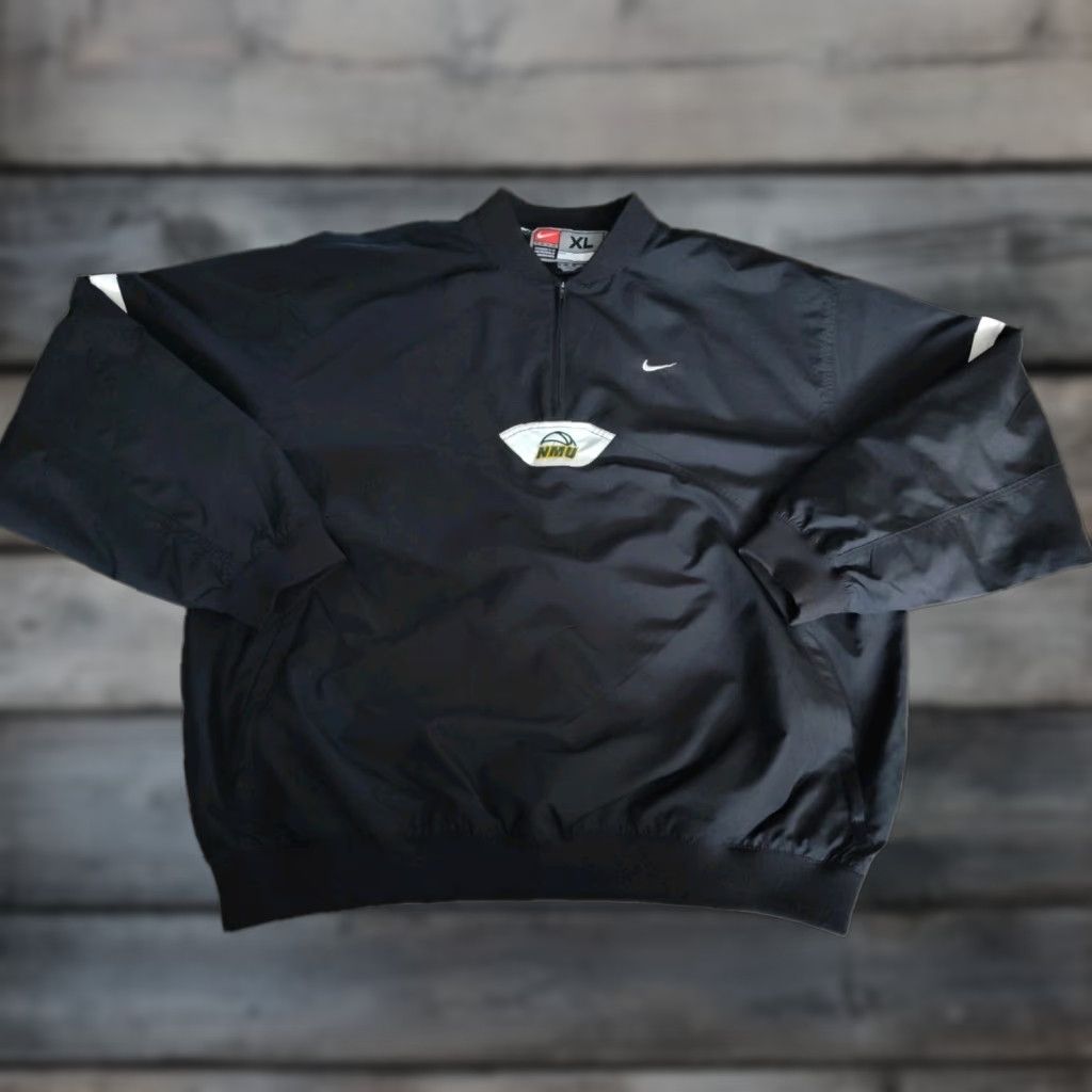 Nike VINTAGE Nike Team NMU Wildcats Black 1/4 Zip Pullover Windbreaker Jacket XL Mens Size US XL / EU 56 / 4 - 1 Thumbnail
