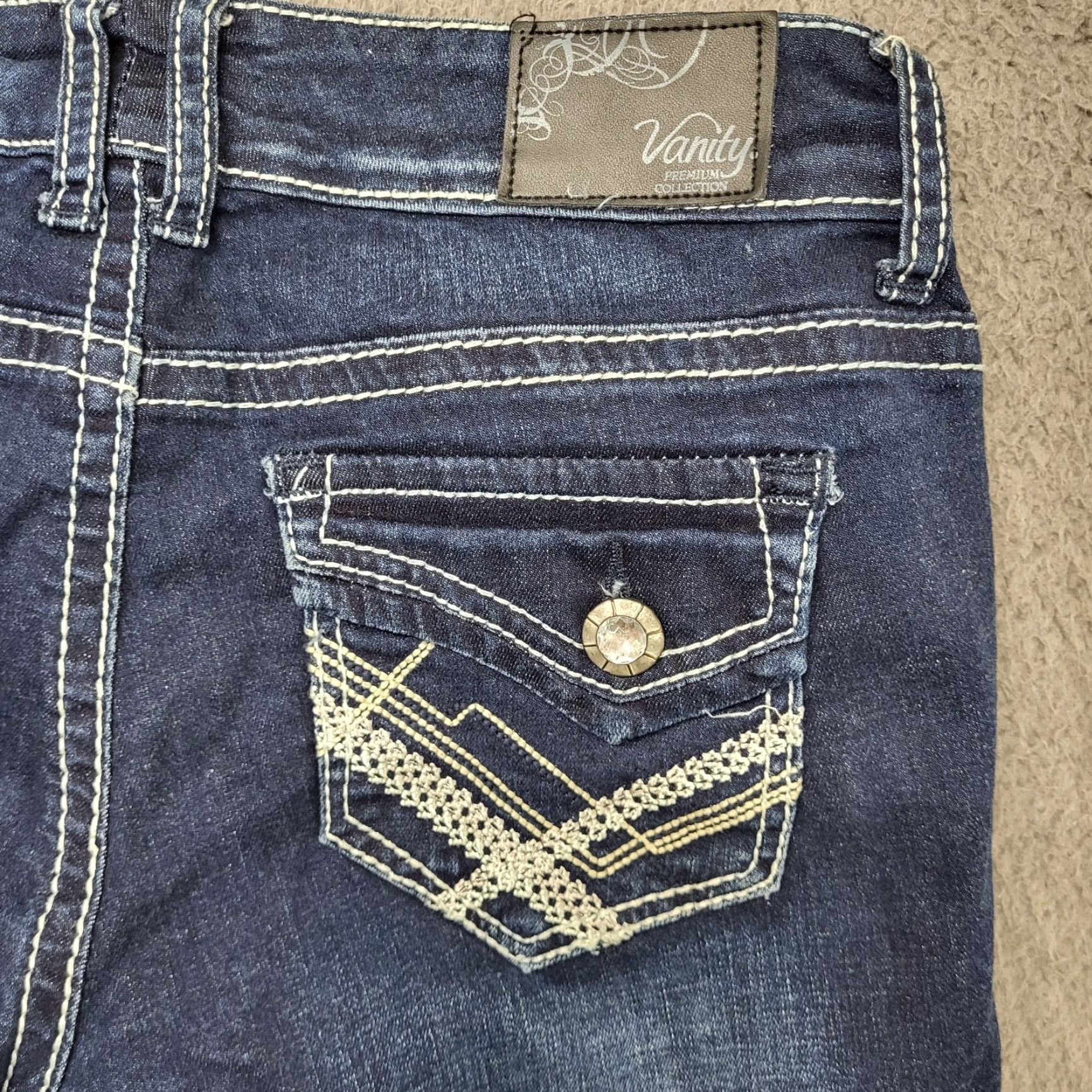 Vintage Vanity Premium Collection Capri Jeans Womens Size 28 Blue Denim Embellish Sasha Summer Size 28" / US 6 / IT 42 - 2 Thumbnail
