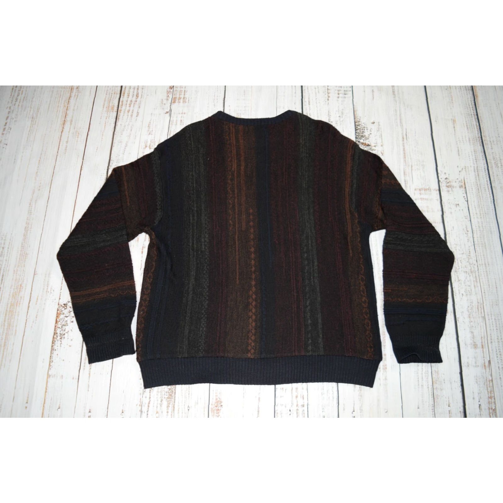 Vintage VINTAGE DAVILA ACRYLIC WOOL EARTH TONE COOGI STYLE SWEATER 90S GEOMETRIC PULLOVER L MENS Size US L / EU 52-54 / 3 - 7 Thumbnail