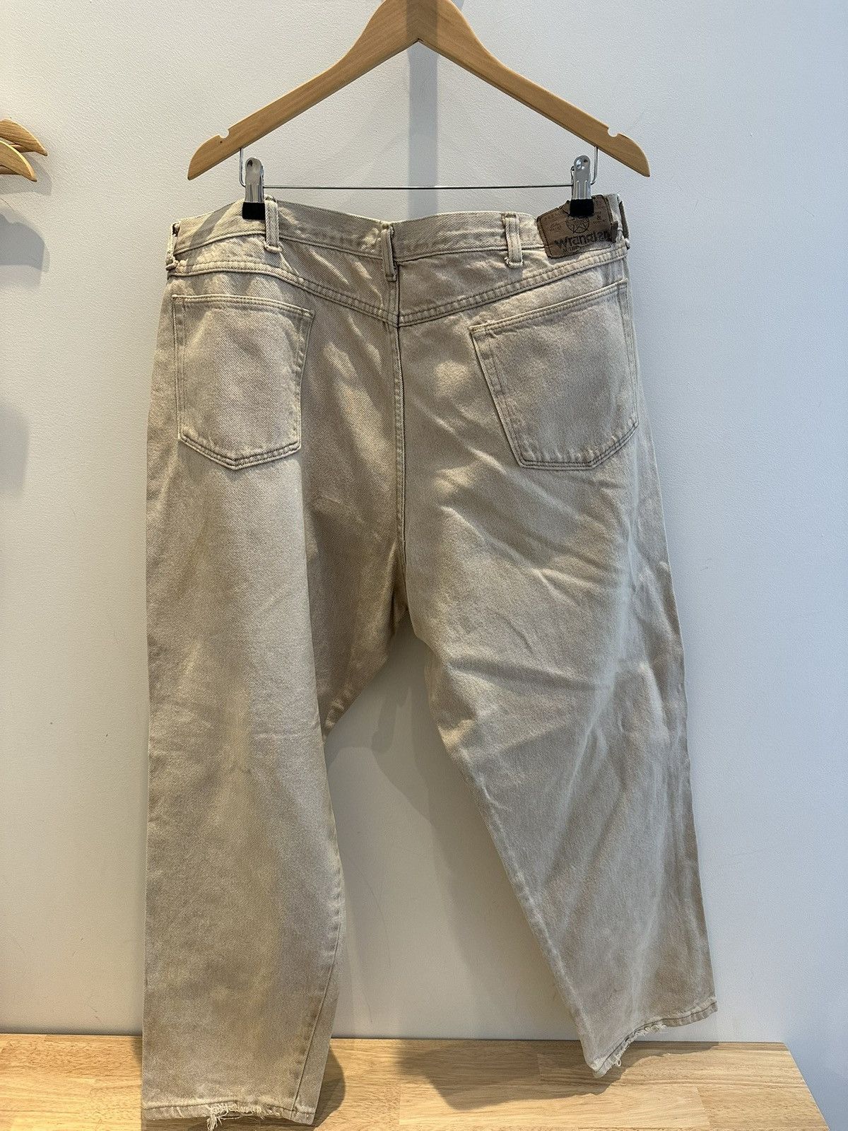 Wrangler Vintage 80s Wrangler sand wash jeans 🤍 Size US 32 / EU 48 - 3 Thumbnail