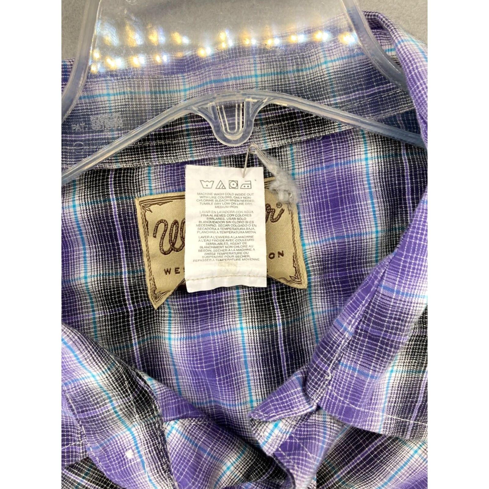 Wrangler Wrangler Mens Shirt 2XL Purple Plaid Pearl Snap Western Cowboy Shirt Mens 2XL Purple Plaid Wrangler Western Shirt Size US XXL / EU 58 / 5 - 6 Thumbnail