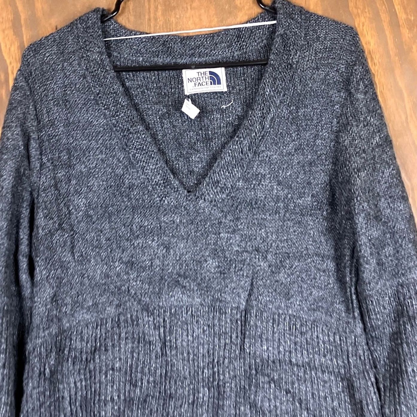 The North Face The North Face Sweater Dress Gray V-Neck Long Sleeve Alpaca Wool M Womens Size M / US 6-8 / IT 42-44 - 2 Thumbnail