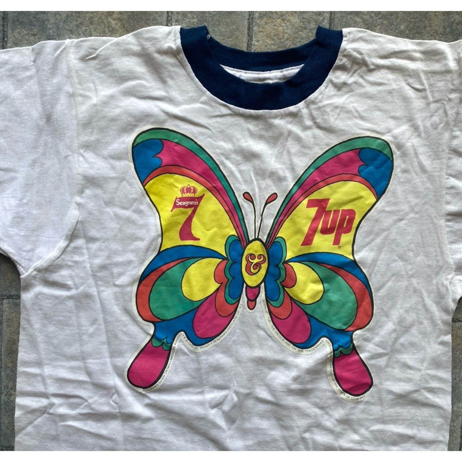 Vintage VINTAGE RARE Single Stitch T Shirt Butterfly Men M White 70s 80s 90s Peter Max John Alcorn 7up Mens Size US M / EU 48-50 / 2 - 5 Thumbnail