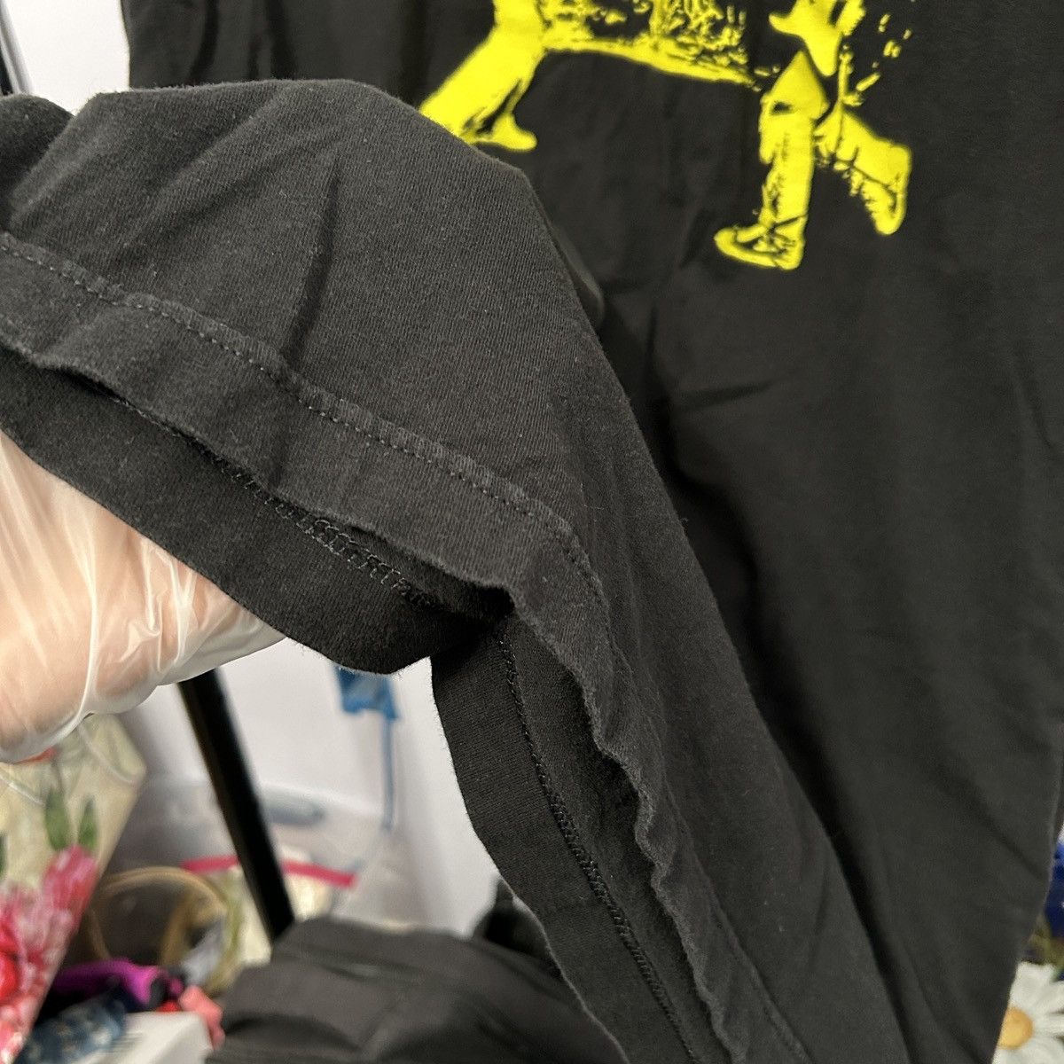 Nirvana Nirvana Black and Yellow Graphic Band Tee Size XL - "Darryl" Size US XL / EU 56 / 4 - 19 Thumbnail