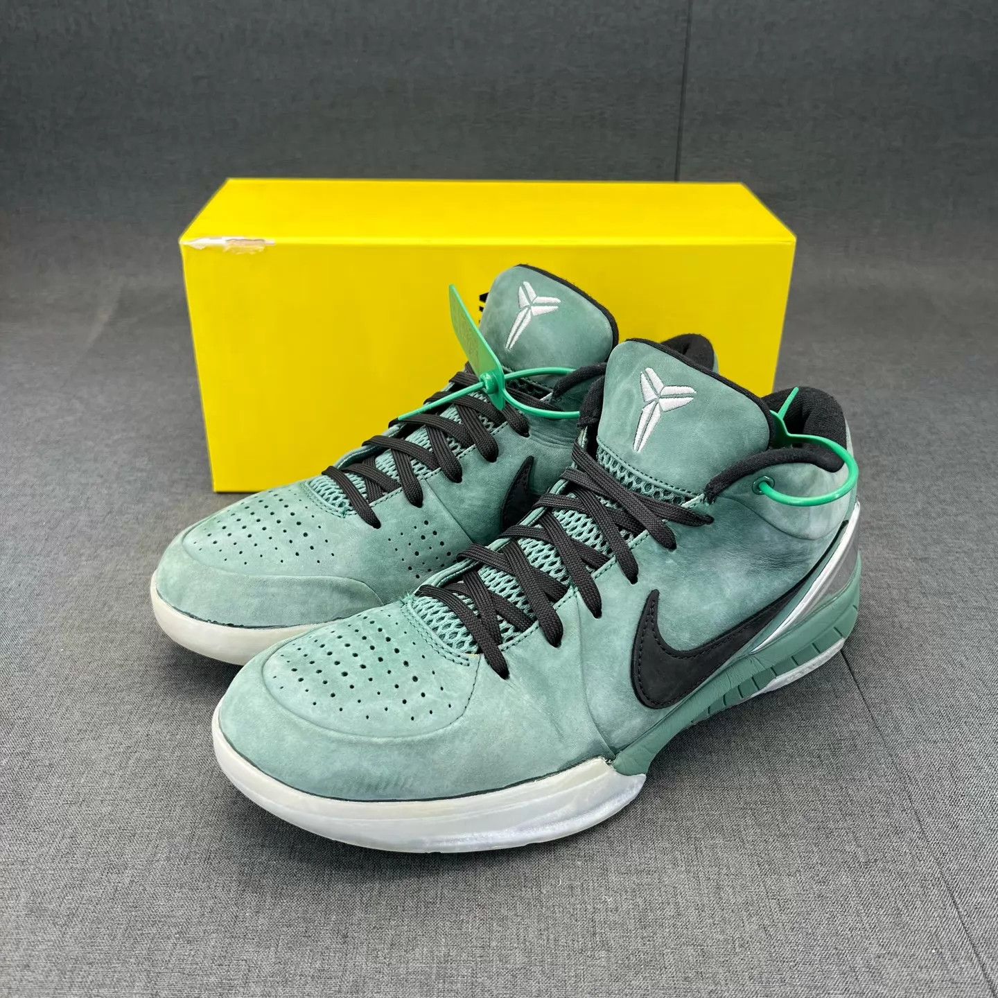 Nike zk4 Green 44.5 Mint With Box Size US 11.5 / EU 44-45 - 1 Thumbnail