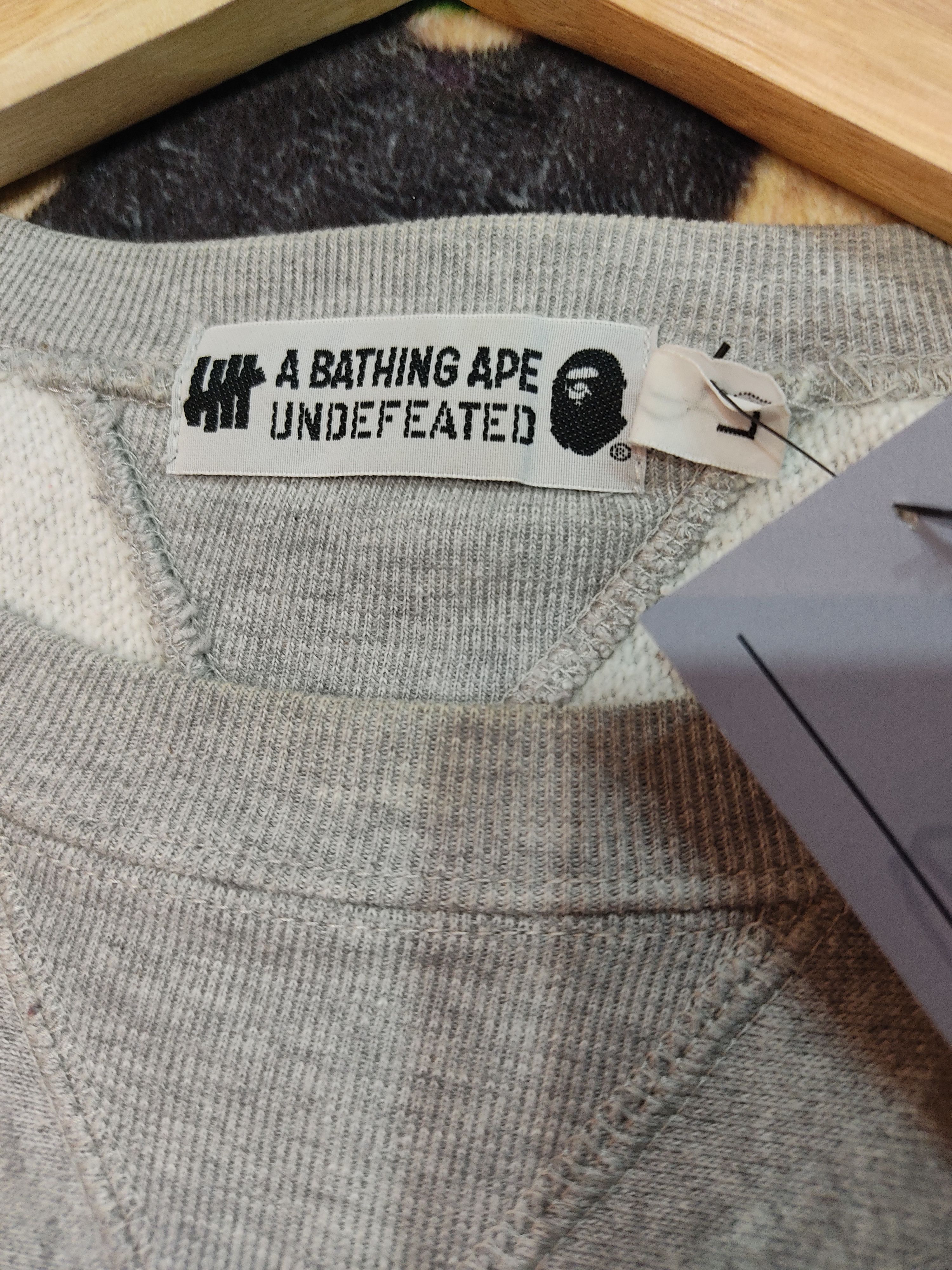 Bape × Undefeated BAPE X UNDEFEATED Size US L / EU 52-54 / 3 - 5 Thumbnail
