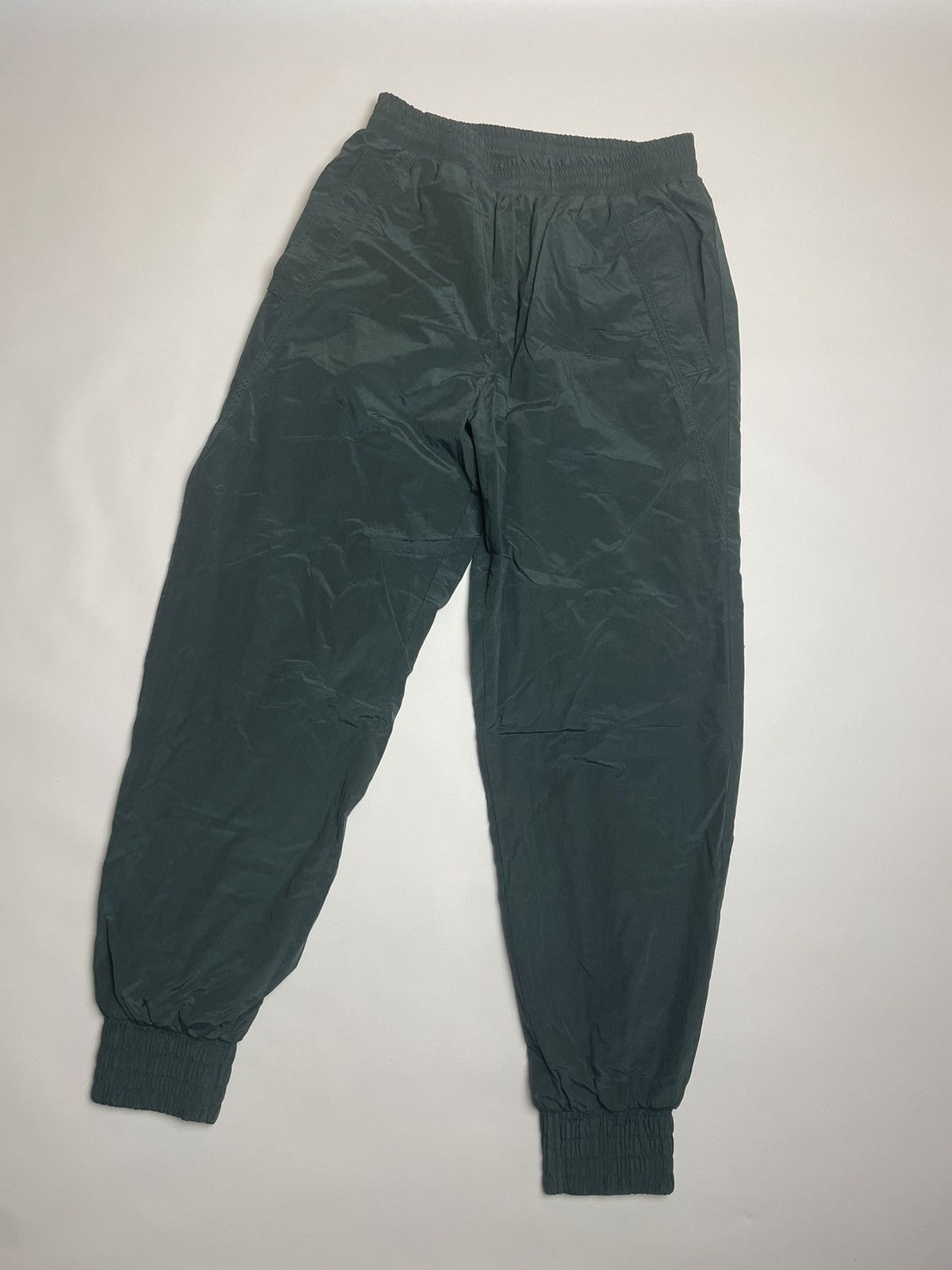 BMW × Vintage Very Rare BMW Shimmer Nylon Overflows Green/Navy Track Suit Size US M / EU 48-50 / 2 - 15 Thumbnail