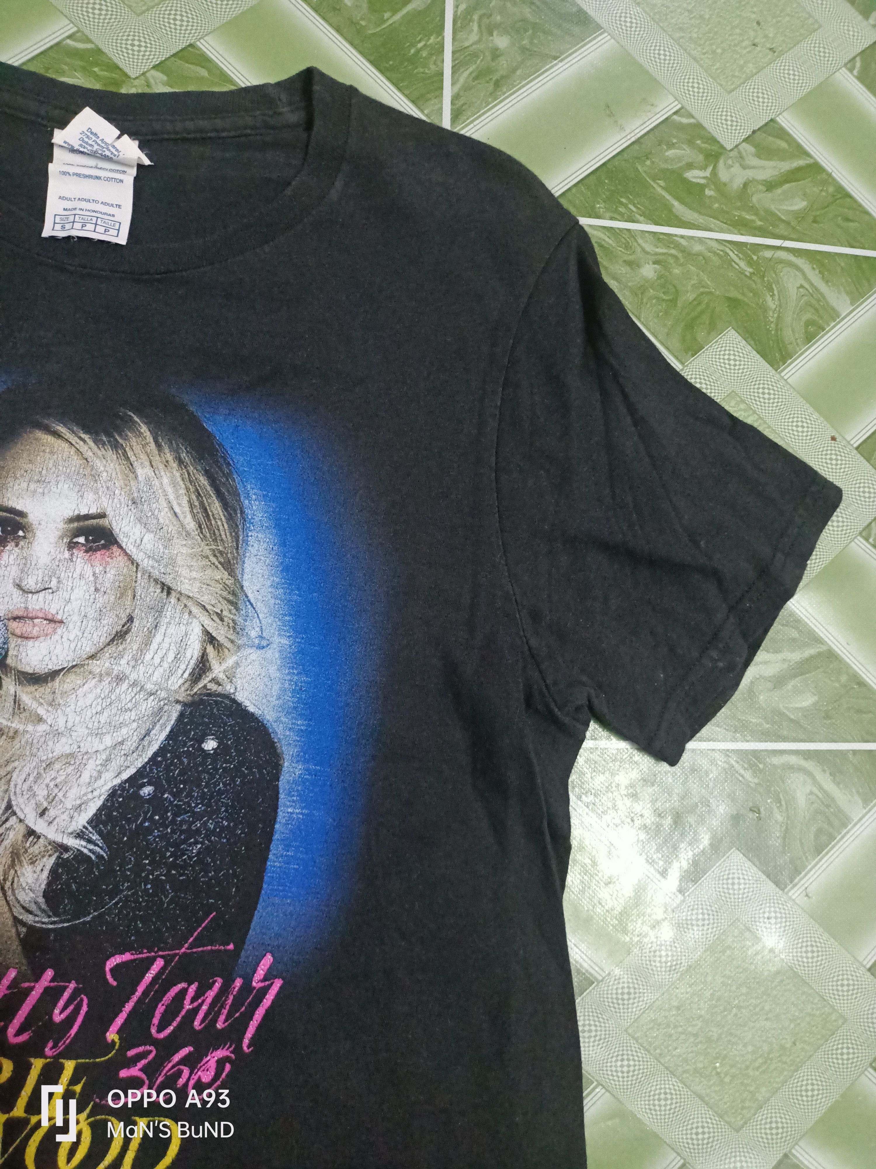 Band Tees × Vintage Band tees CARRIE UNDERWOOD US Tour 2019 Size S / US 4 / IT 40 - 4 Thumbnail