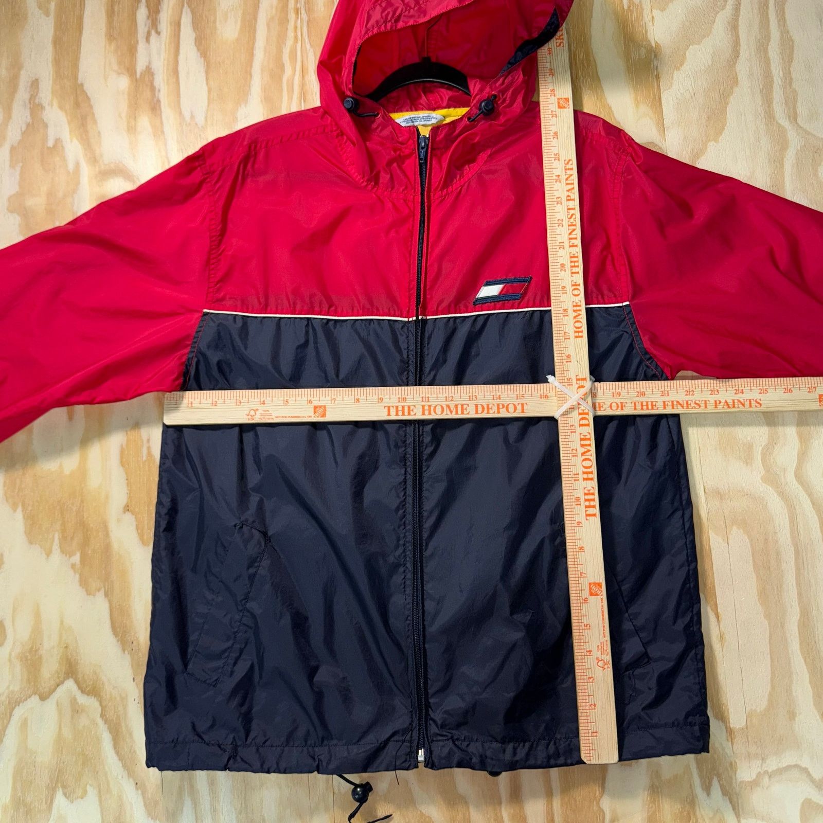Tommy Hilfiger Vintage Y2K Tommy Hilfiger athletics 2000s patch windbreaker Size US XL / EU 56 / 4 - 4 Thumbnail