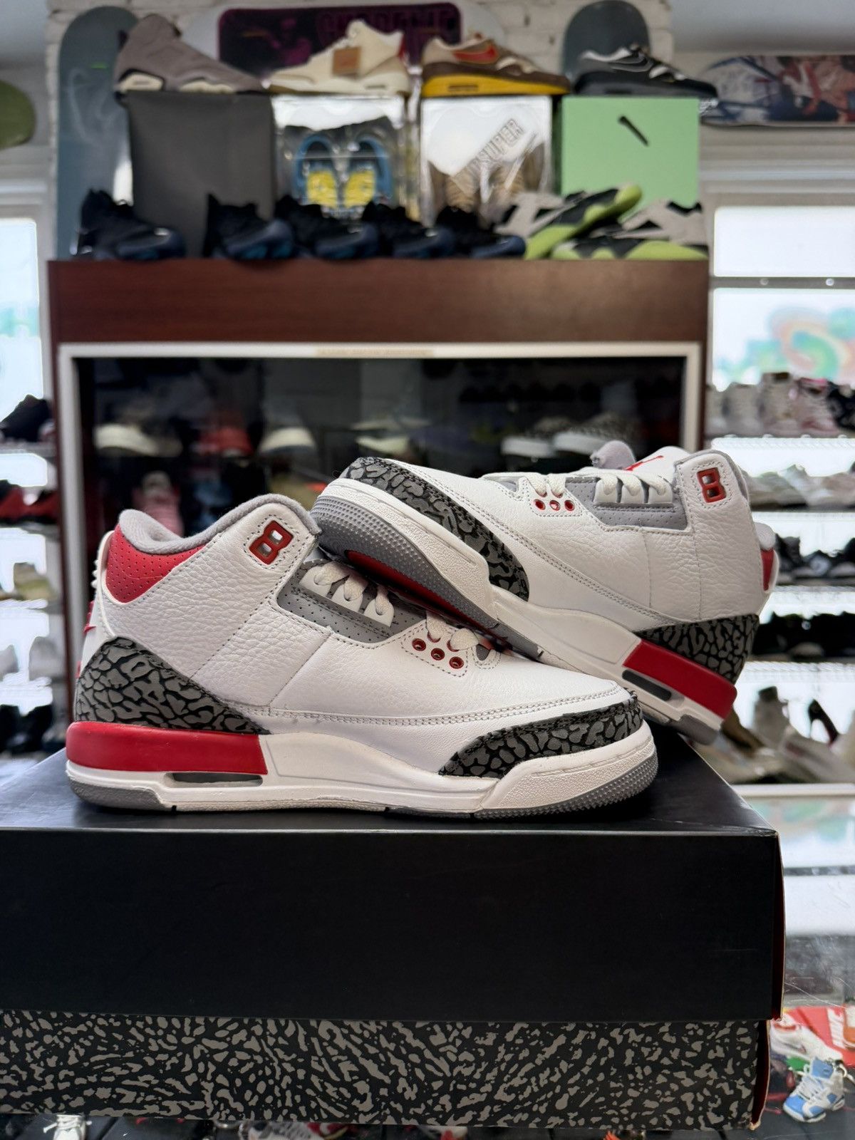 Jordan Brand Jordan 3 Retro ‘Fire Red’ Size US 6 / IT 36 - 2 Thumbnail