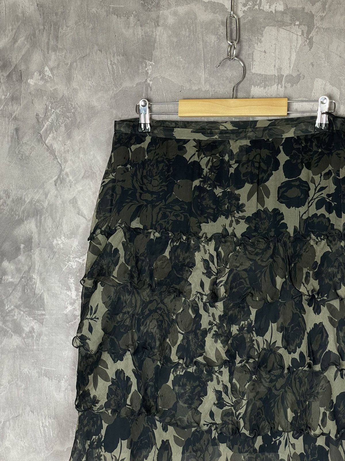 Japanese Brand × Seditionaries Vintage abstract painting silk mesh skirt like jpg Size 30" / US 8 / IT 44 - 4 Thumbnail