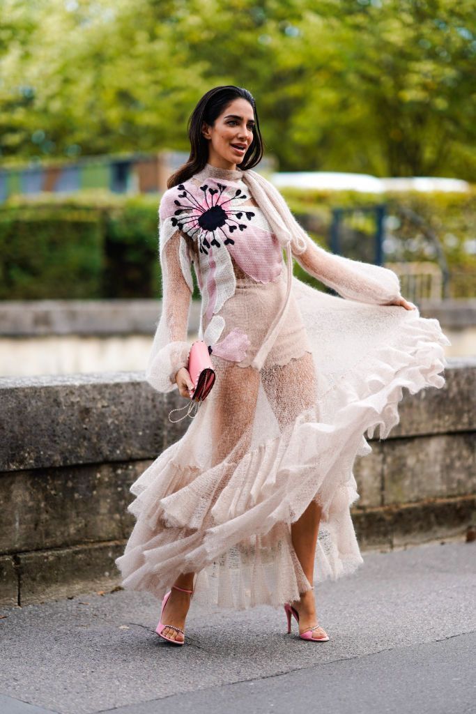 Valentino fall 2018 Embellished Mohair-knit Pink Gown Size M / US 6-8 / IT 42-44 - 10 Thumbnail