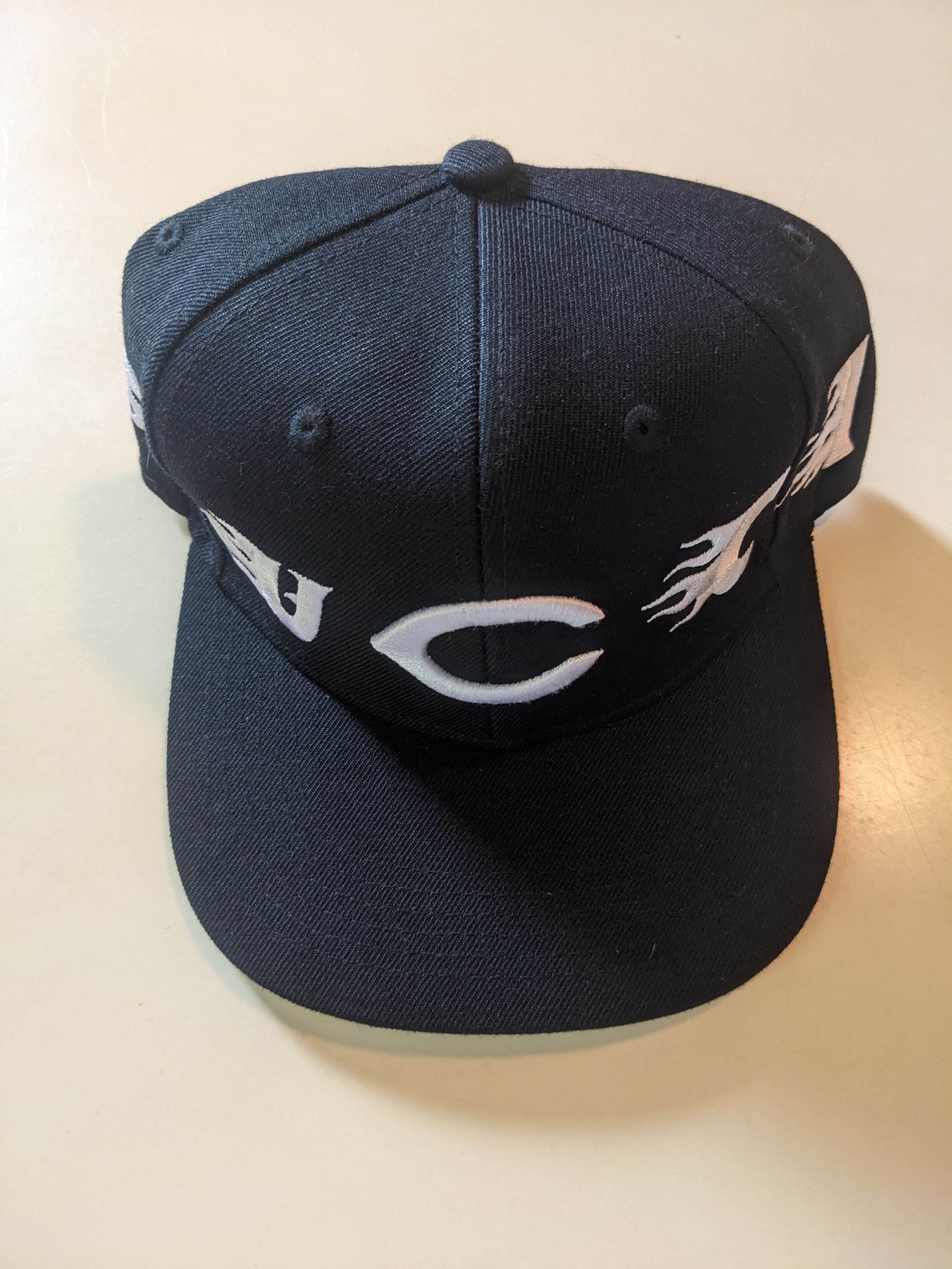 RETROVERT Cincinnati "Gucci" Hat in Black Size ONE SIZE - 4 Thumbnail