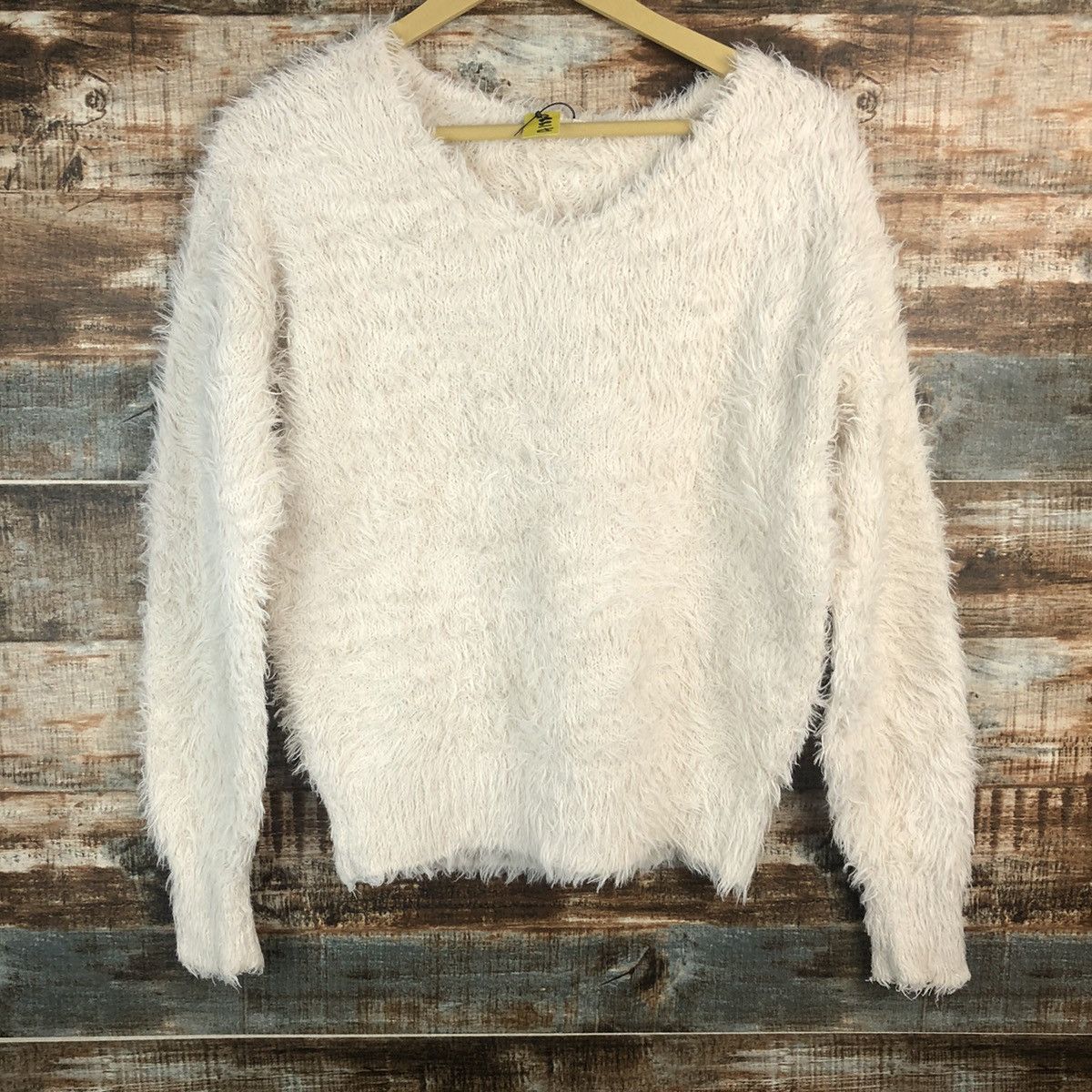 GU × Homespun Knitwear GU Japan White Mohair shaggy fur Knitwear #A1880 Size S / US 4 / IT 40 - 3 Thumbnail