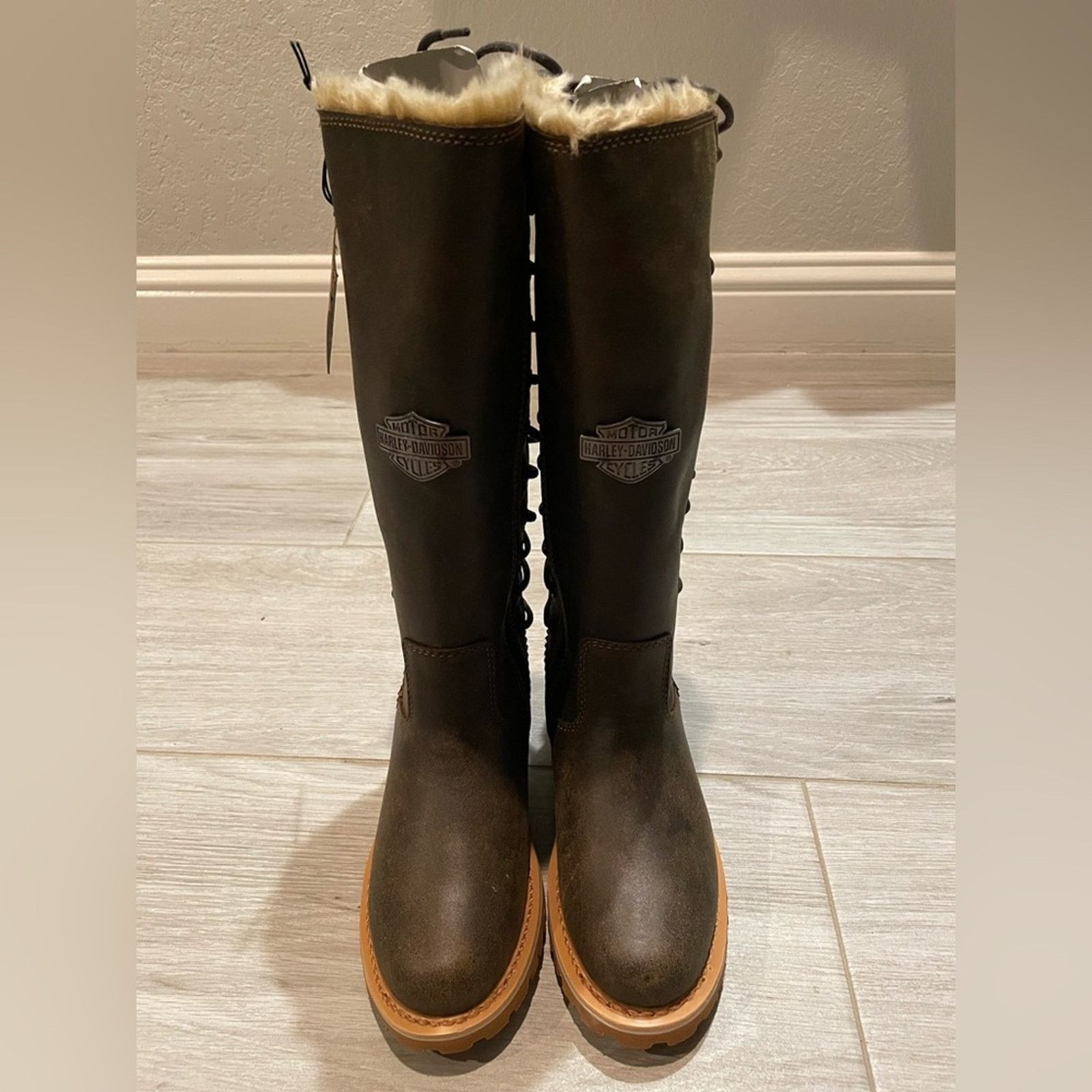 Harley Davidson Harley-Davidson Women’s 5M Dorland Lace Up boots in Brown Size US 5 / EU 37 - 1 Thumbnail