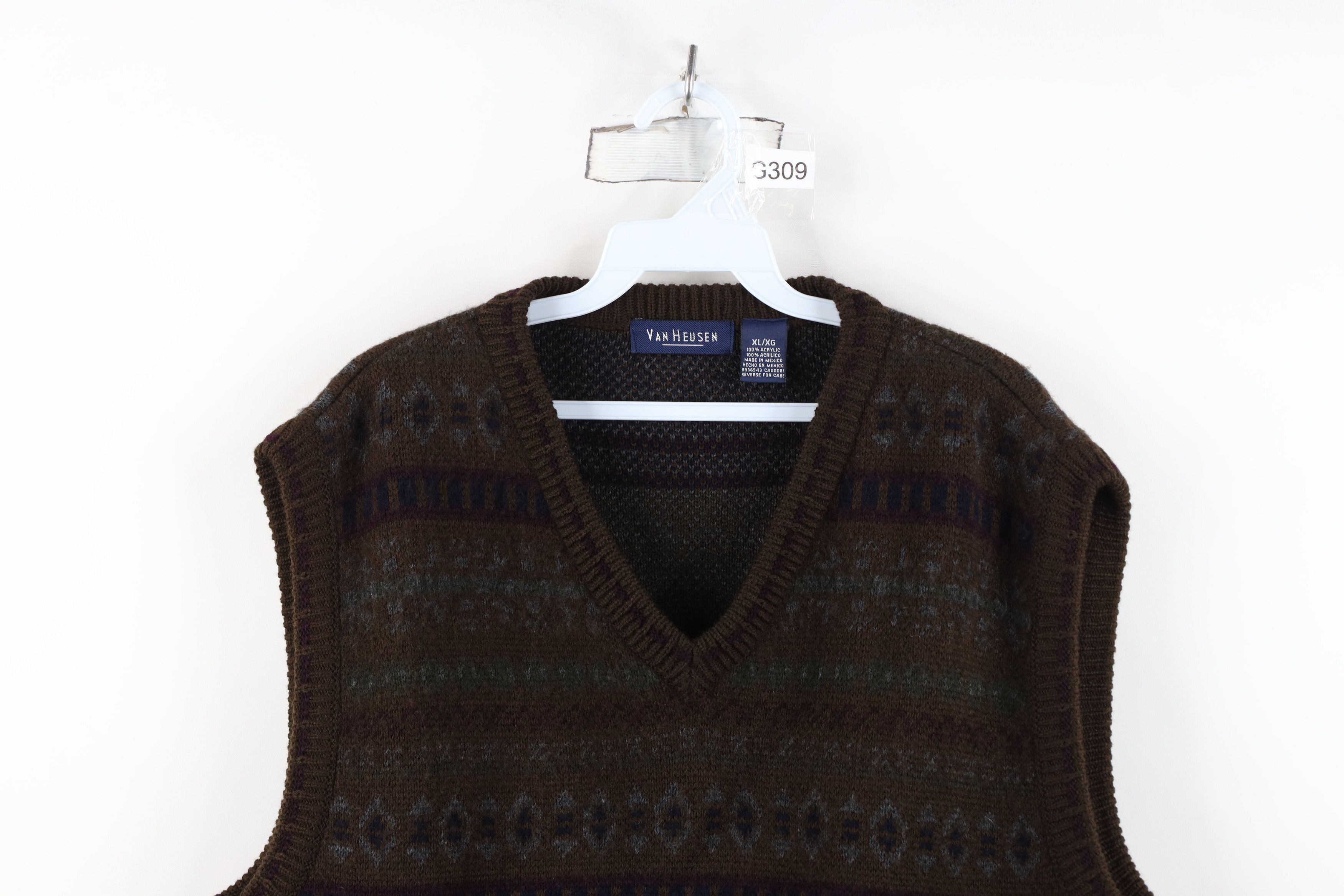 Vintage Vintage 90s Streetwear Fair Isle Knit V-Neck Sweater Vest Size US XL / EU 56 / 4 - 2 Thumbnail