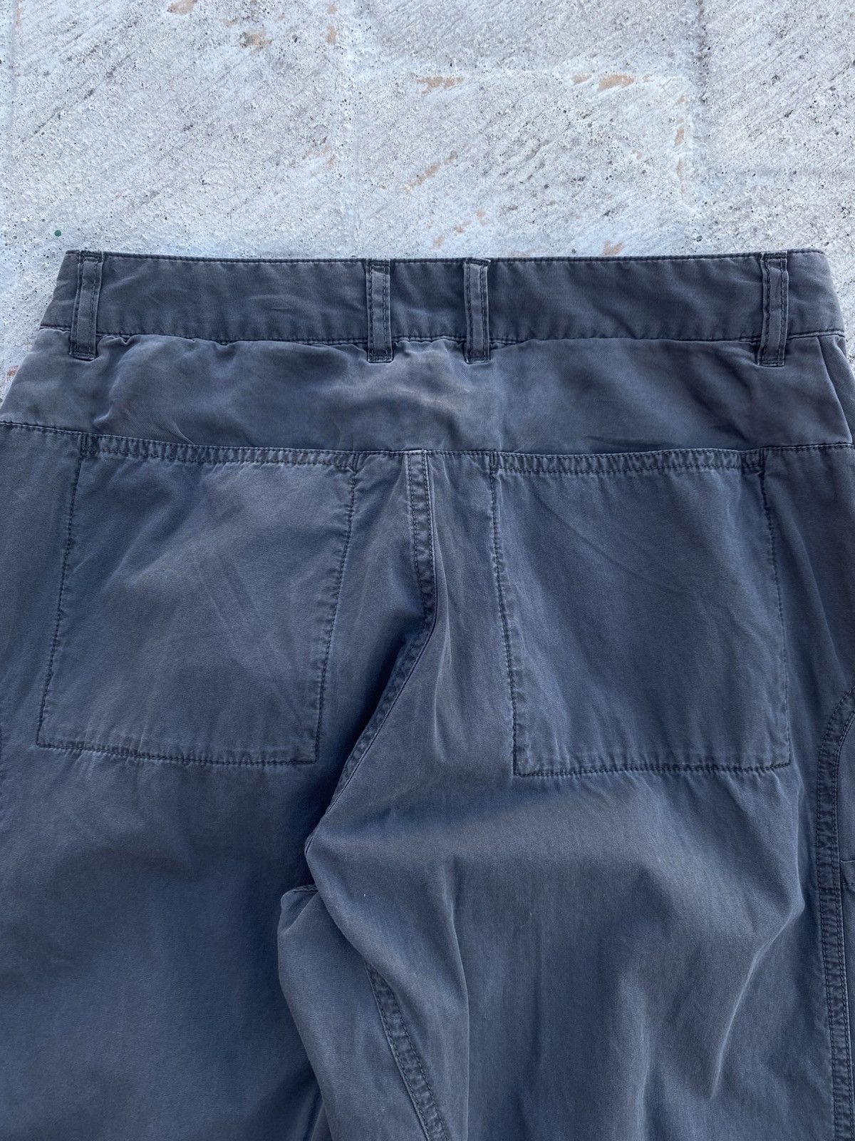 John Elliott Cupro mid rise work pant Size US 30 / EU 46 - 10 Thumbnail