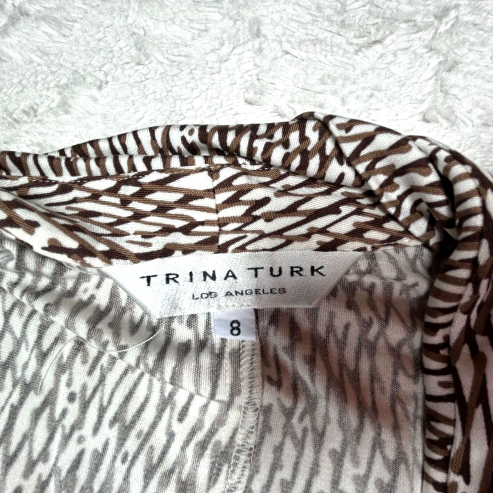Trina Turk Trina Turk Women V-neck Printed Cap Sleeve Ruched Silk Dress White/Brown Size 8 Size M / US 6-8 / IT 42-44 - 3 Thumbnail