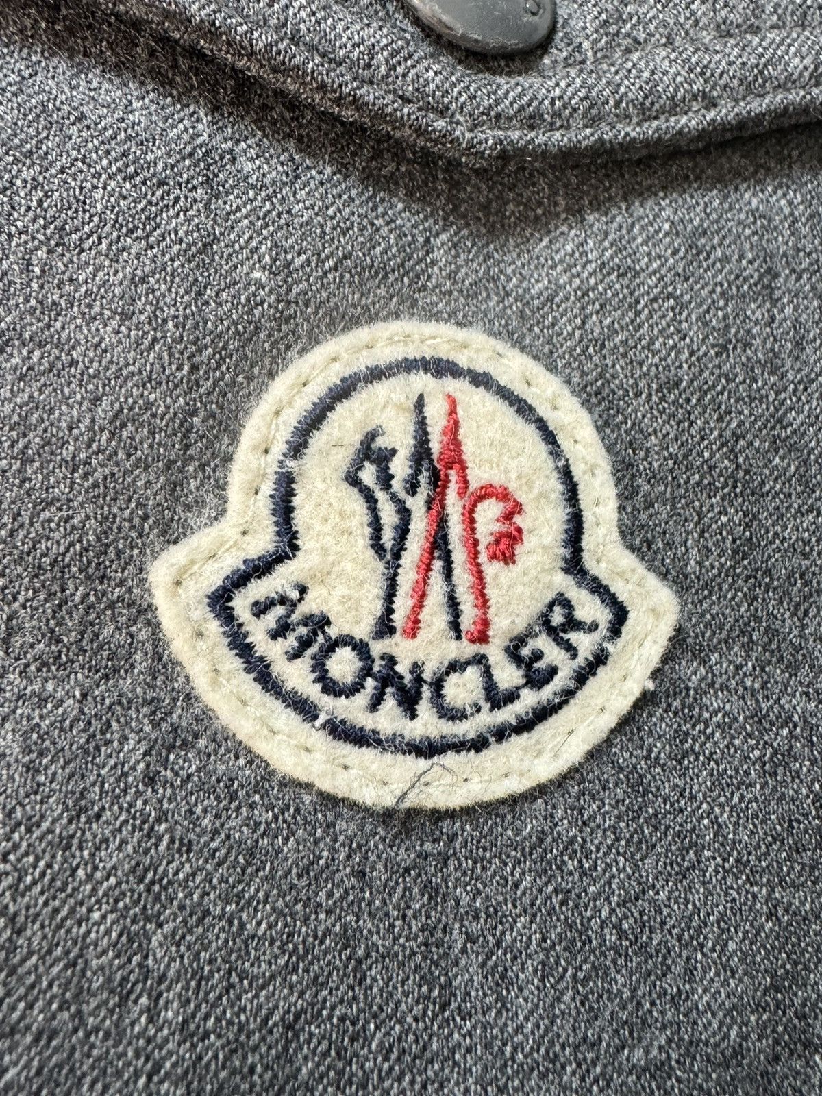 Moncler Moncler Montgenevre gray puffer jacket Size US M / EU 48-50 / 2 - 5 Thumbnail