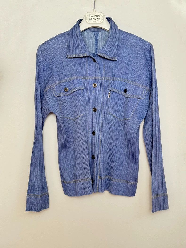 Issey Miyake issey miyake size:3 Pleated washed denim shirt Size XXS / US 00 / IT 34 - 1 Thumbnail