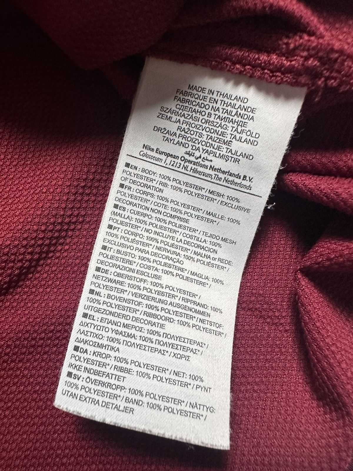 Nike × Vintage Vintage Nike Aston villa soccer jersey size XL red Size US XL / EU 56 / 4 - 6 Thumbnail